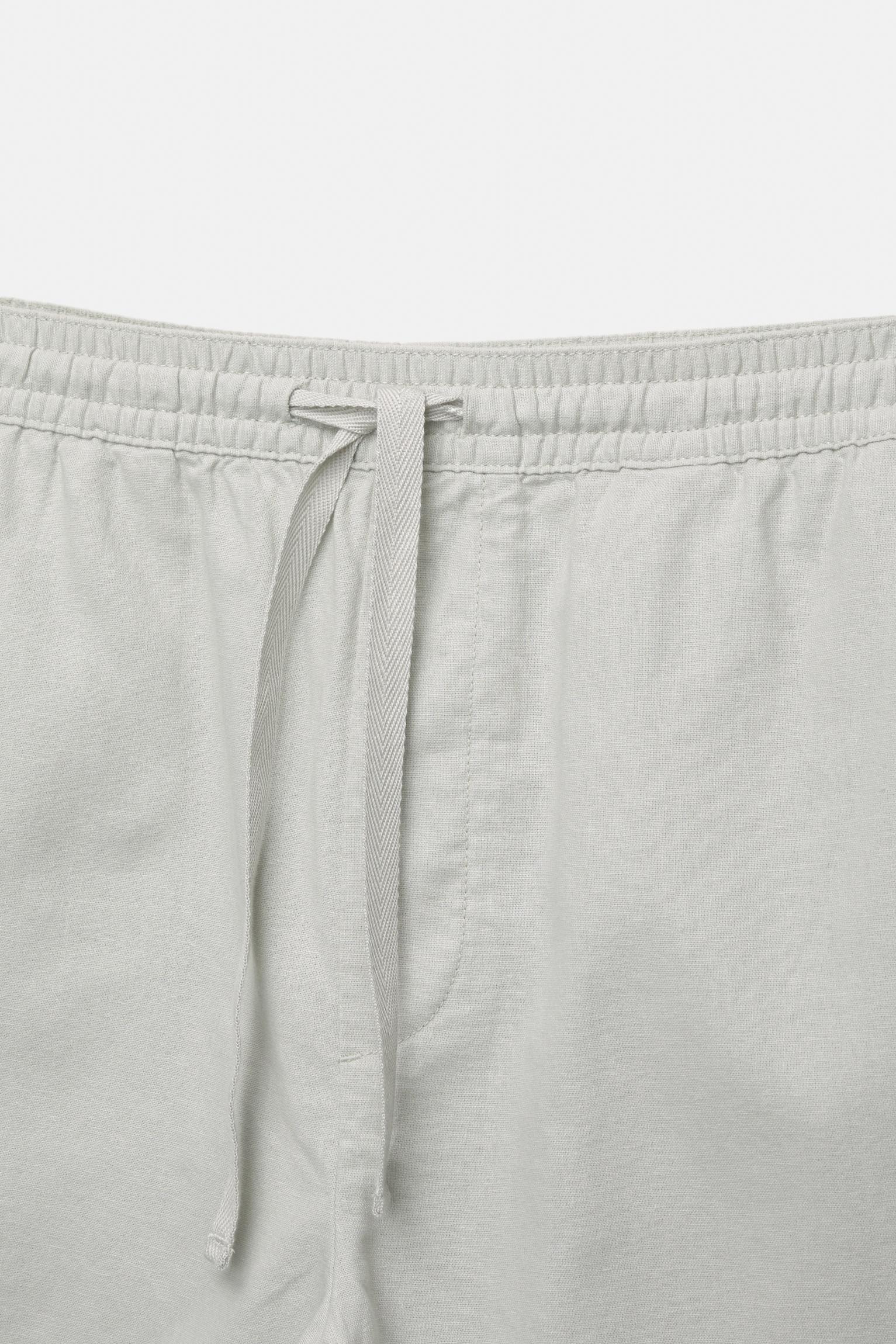 Linen blend jogger Bermuda shorts Product Image