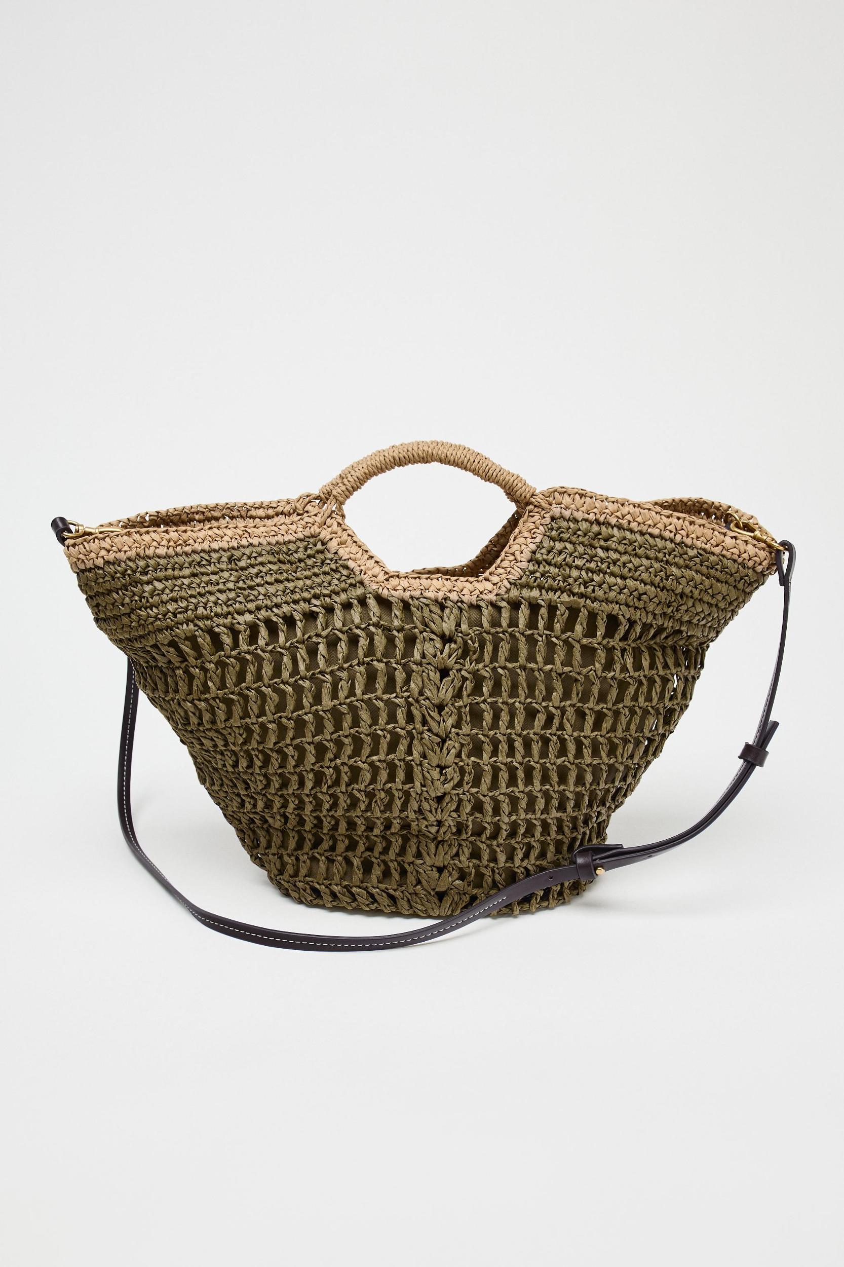 WOVEN BASKET BAG Product Image
