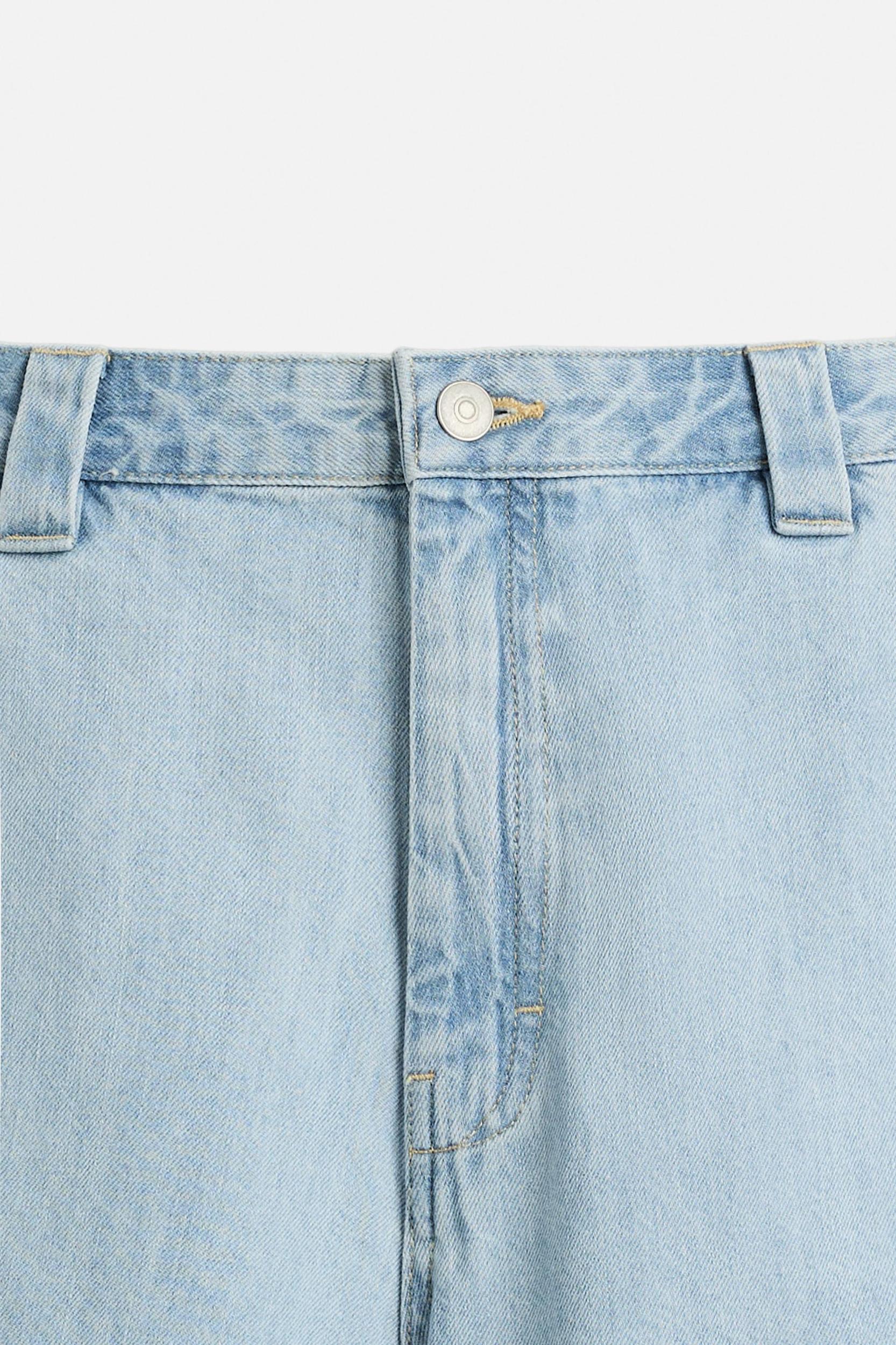 DENIM SHORTS Product Image