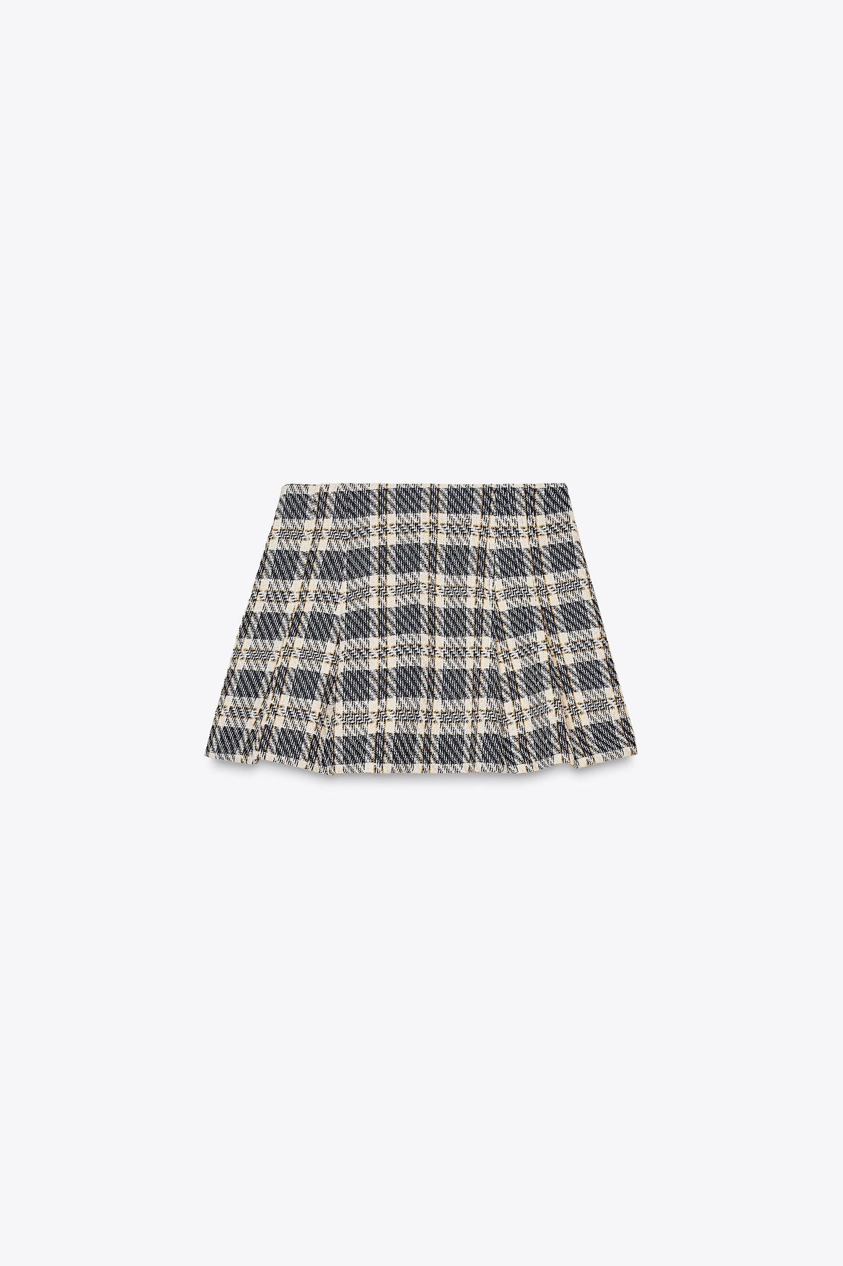 PLAID TEXTURED PLEATED SKORT Product Image