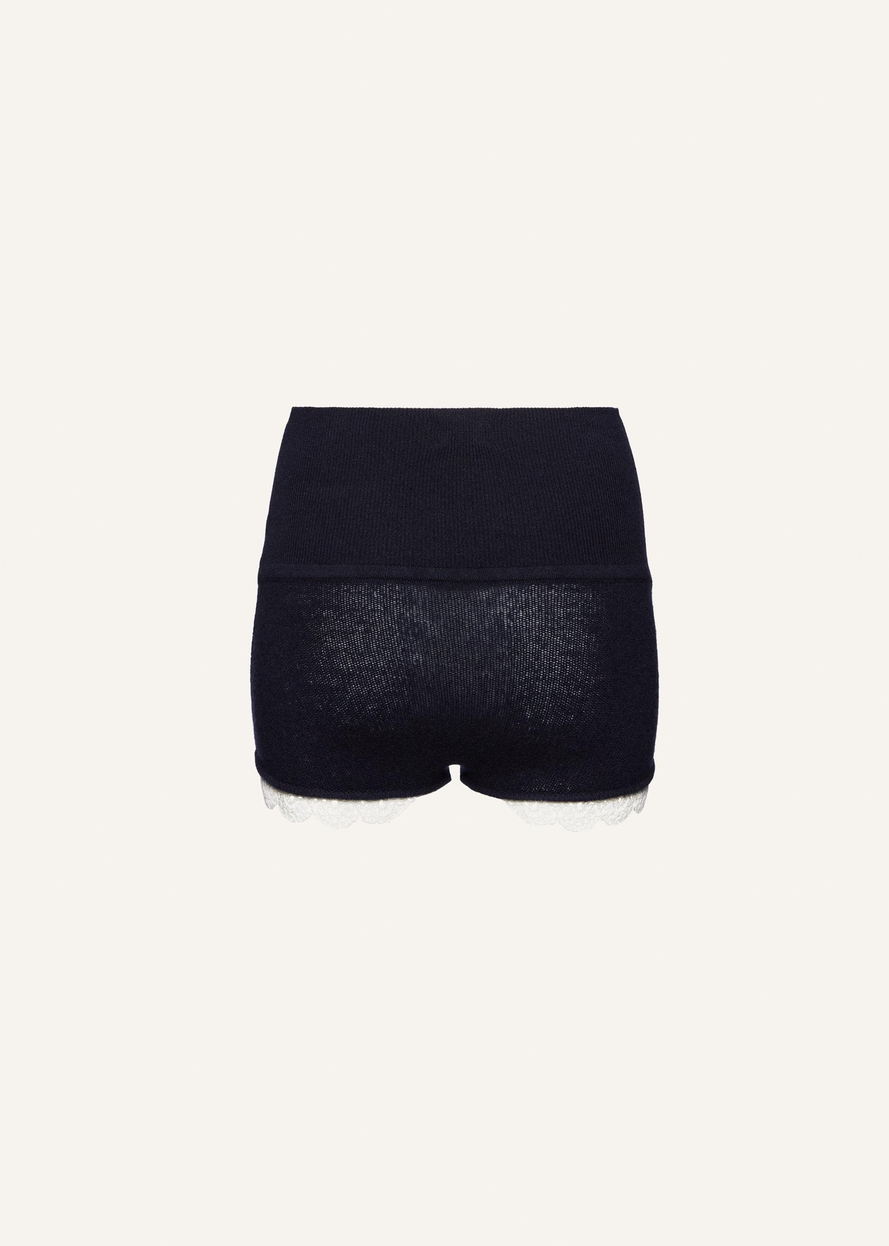 Cashmere knit shorts in navy Product Image