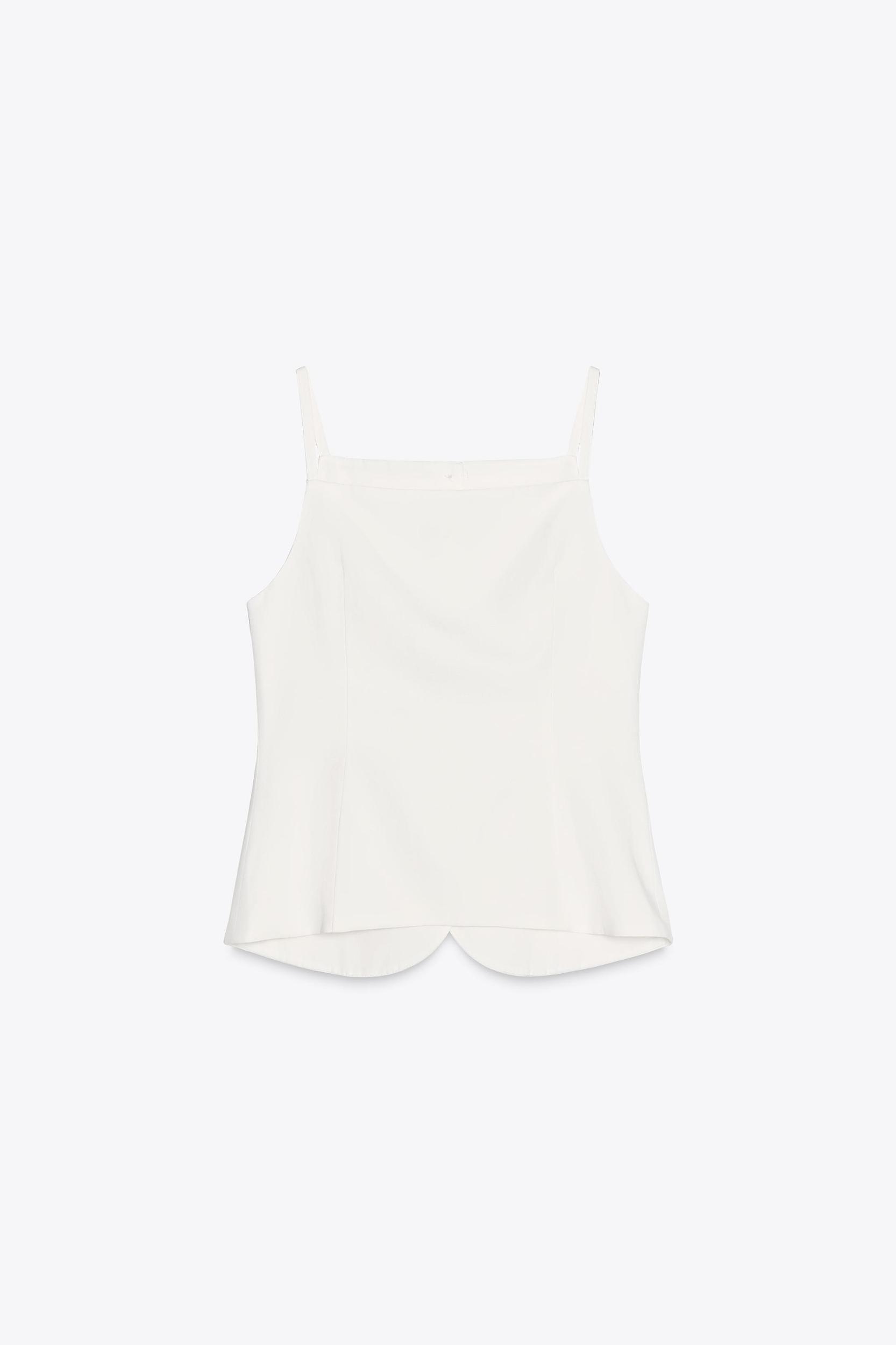 BUTTON VEST TOP Product Image