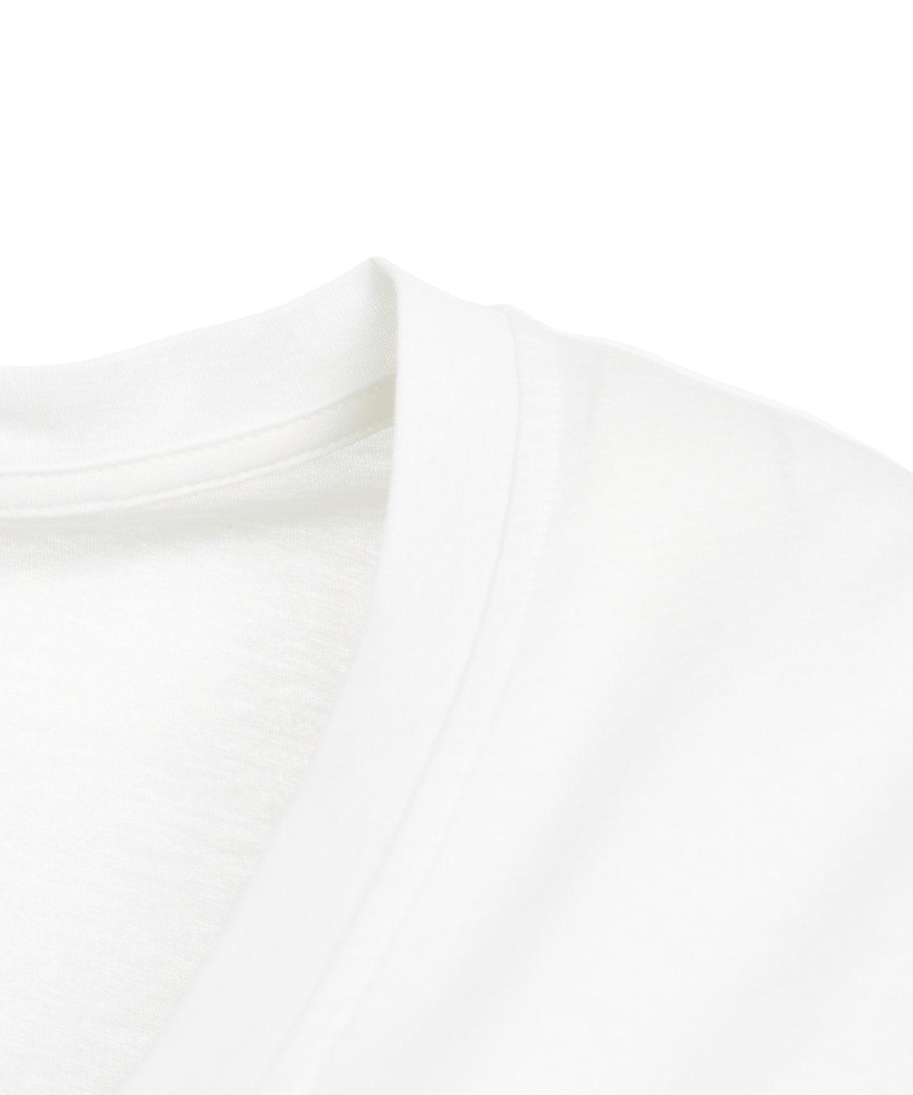 T-shirt with V-neck Product Image