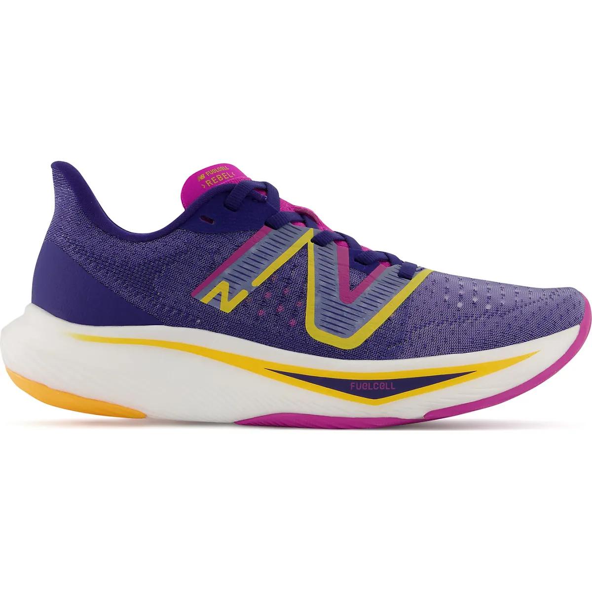 Women's | New Balance FuelCell Rebel v3 Product Image