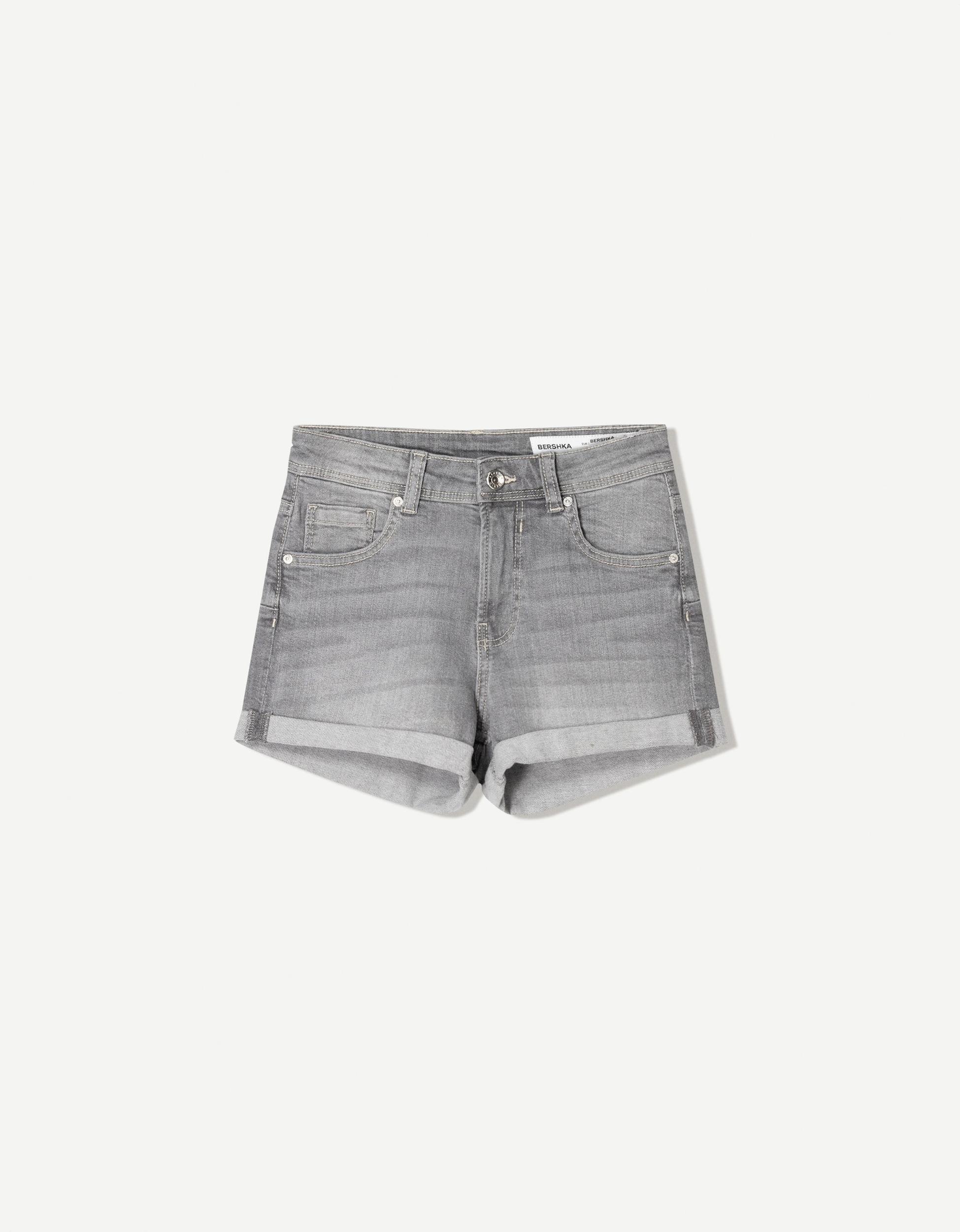 Roll-up denim shorts Product Image