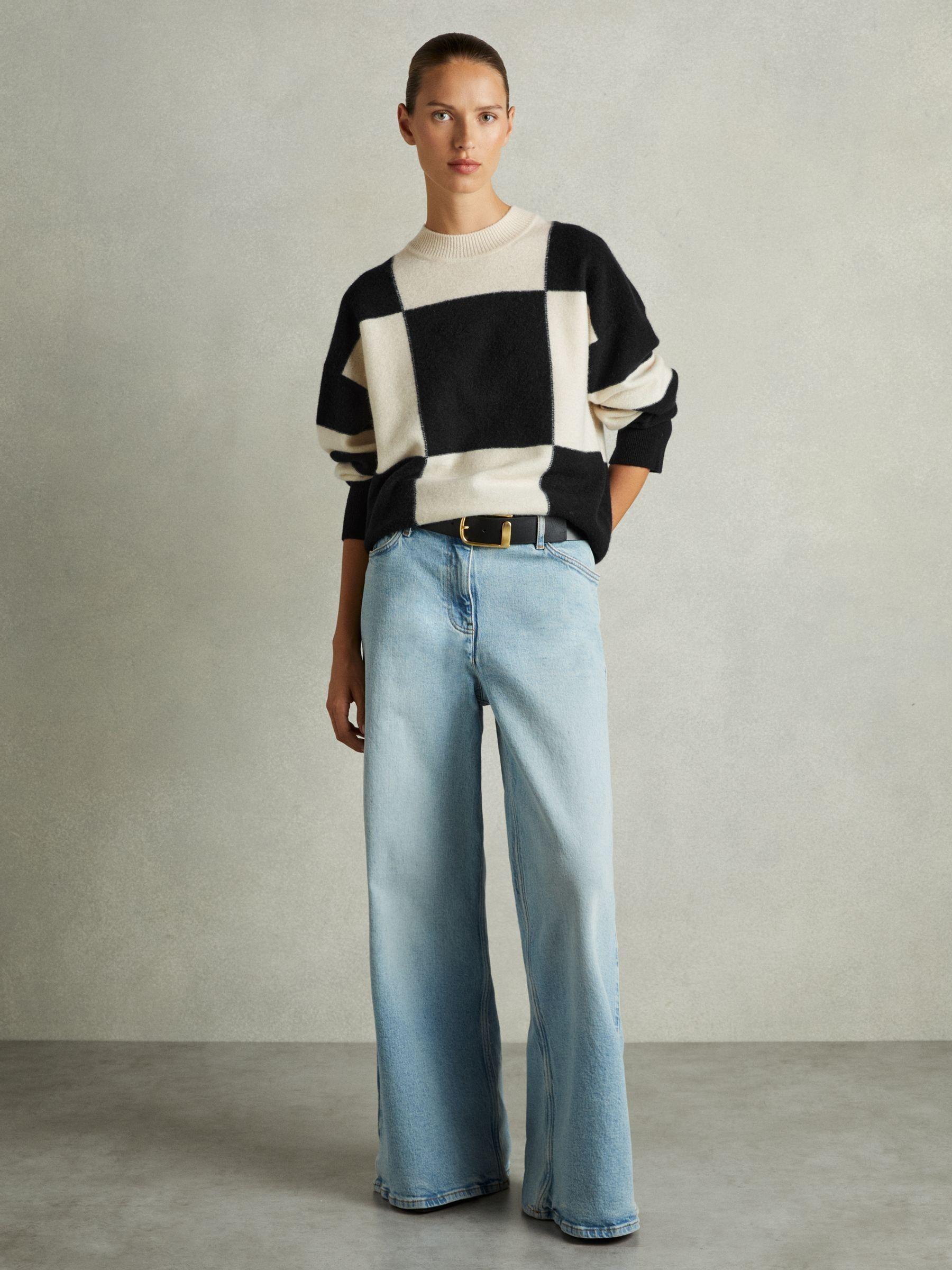 Wool-Cashmere Check-Intarsia Jumper in Black/White Product Image