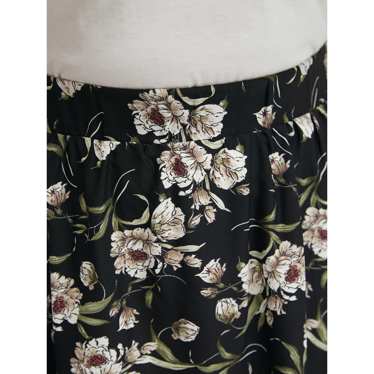 Plus Size Floral Print Pocket Elastic Waist Hanky Hem Skirt Women BlackFlower Elegant Printed No stretch Dailywear Skirts BloomChic 26/4X Product Image