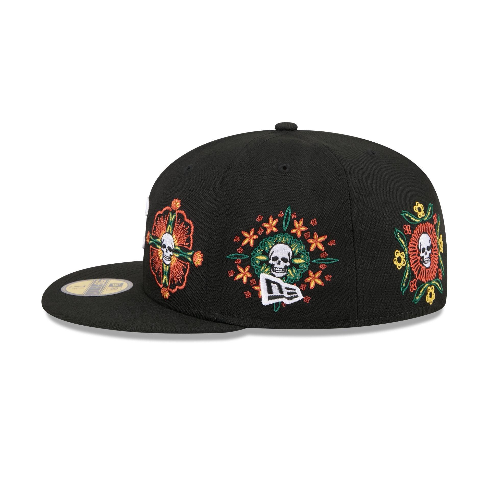New York Yankees Day of the Dead Skull & Flowers 59FIFTY Fitted Hat Male Product Image