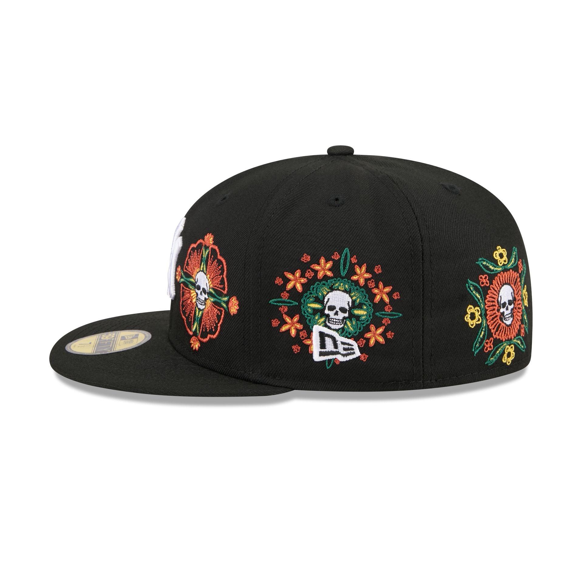 New York Yankees Day of the Dead Skull & Flowers 59FIFTY Fitted Hat Male Product Image
