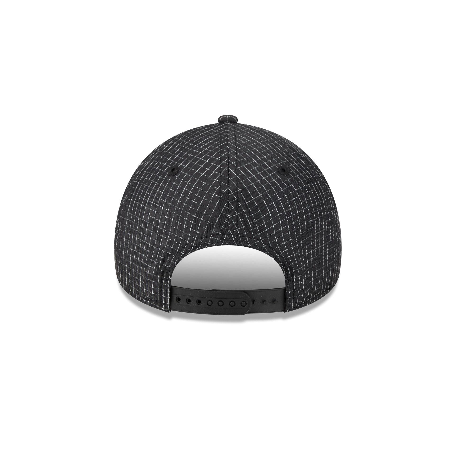 Los Angeles Angels 2026 Batting Practice Black 9FORTY APEX Trucker Hat Male Product Image