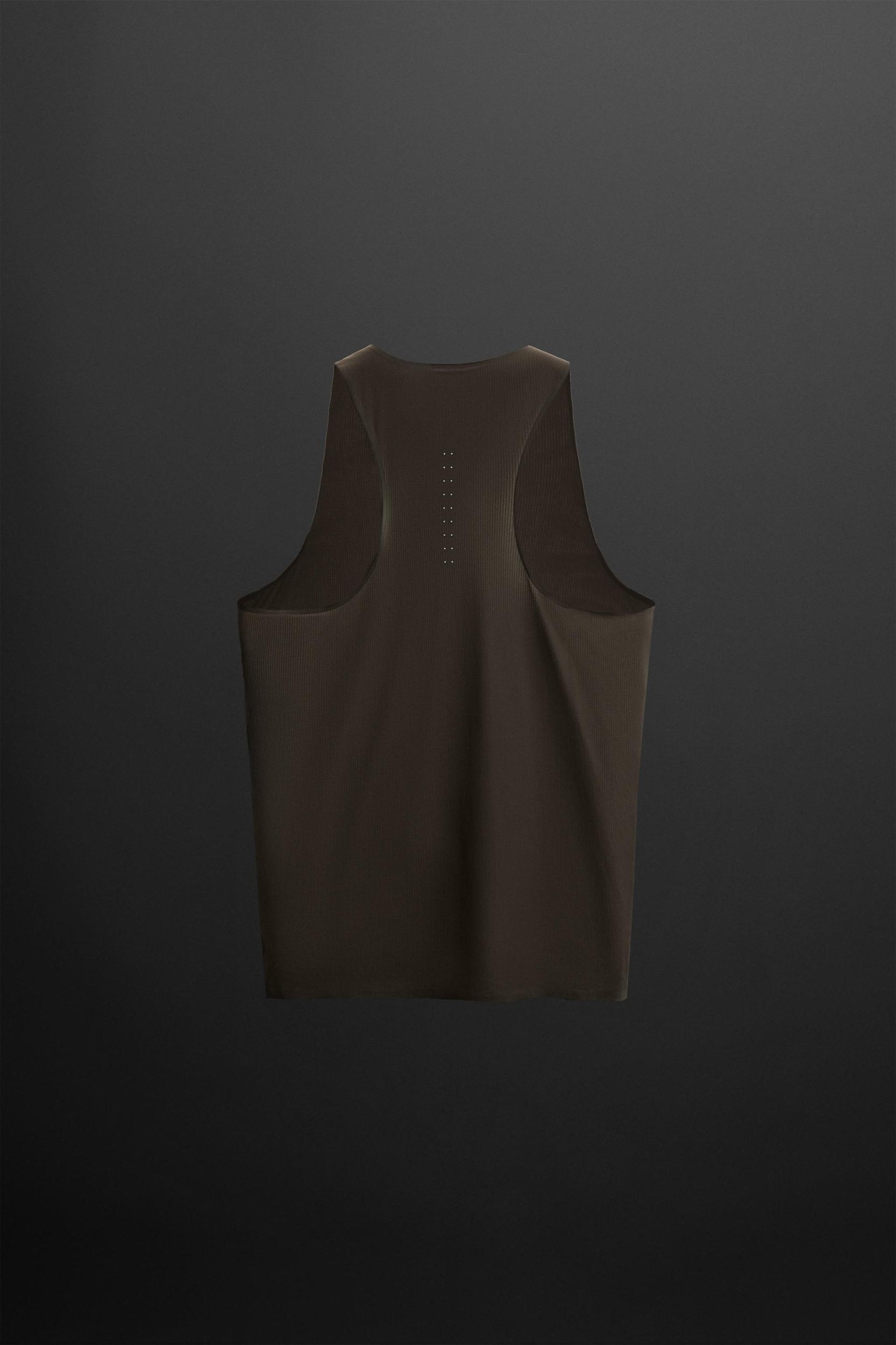 LIGHTWEIGHT TECHNICAL TANK TOP Product Image