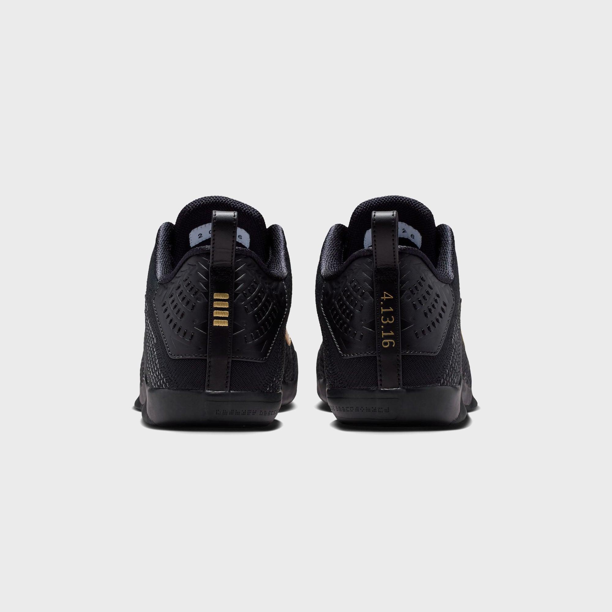 Nike Kobe 11 Elite Protro - Black / Metallic Gold Male Product Image