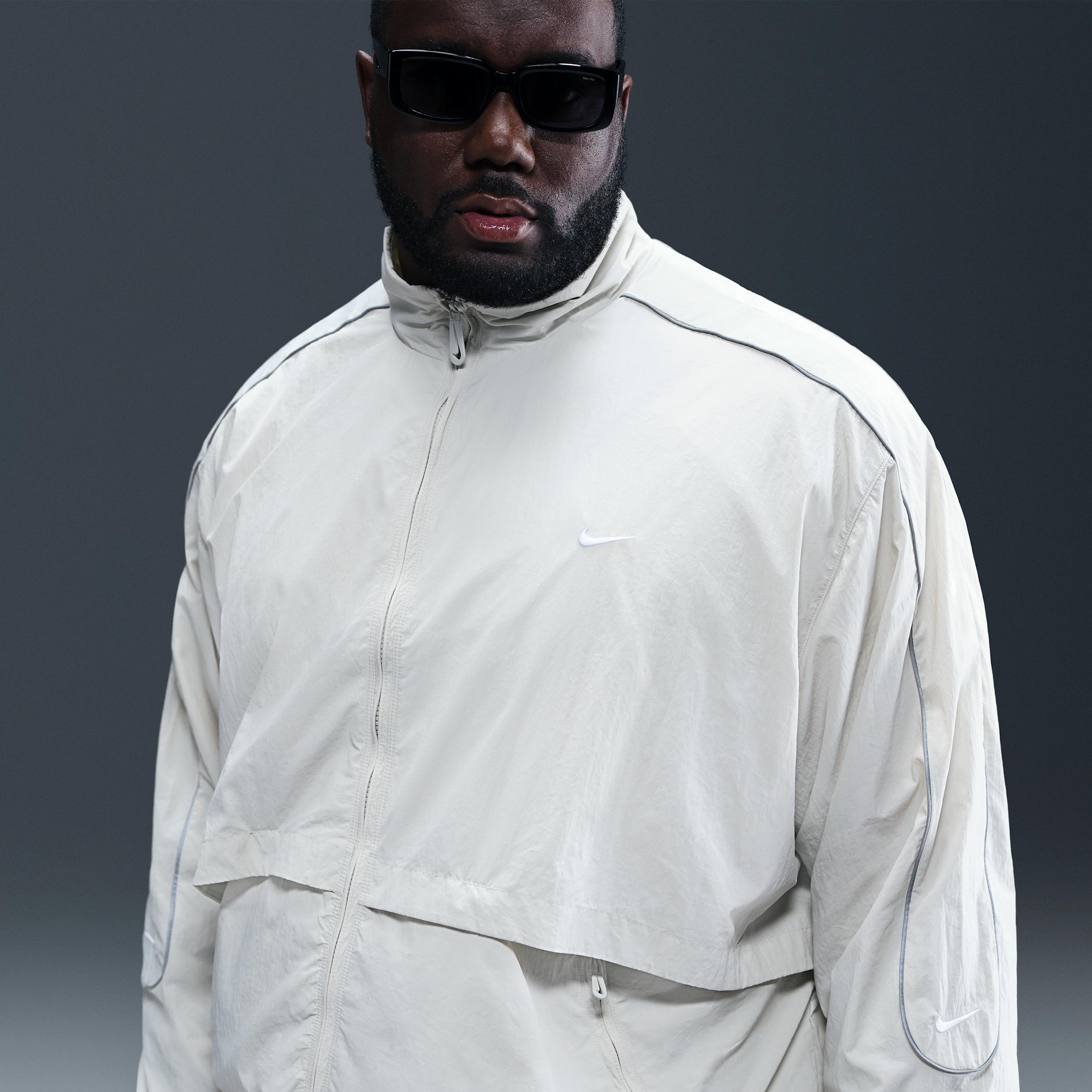 Mens Nike Sportswear Solo Swoosh Woven Track Jacket | FB8622-072 Product Image