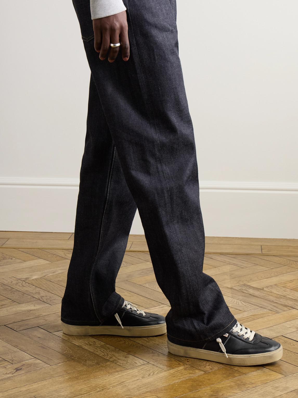 GOLDEN GOOSE Deluxe Brand Vintage-inspired Black Leather Sneakers With Contrasting White Laces Product Image