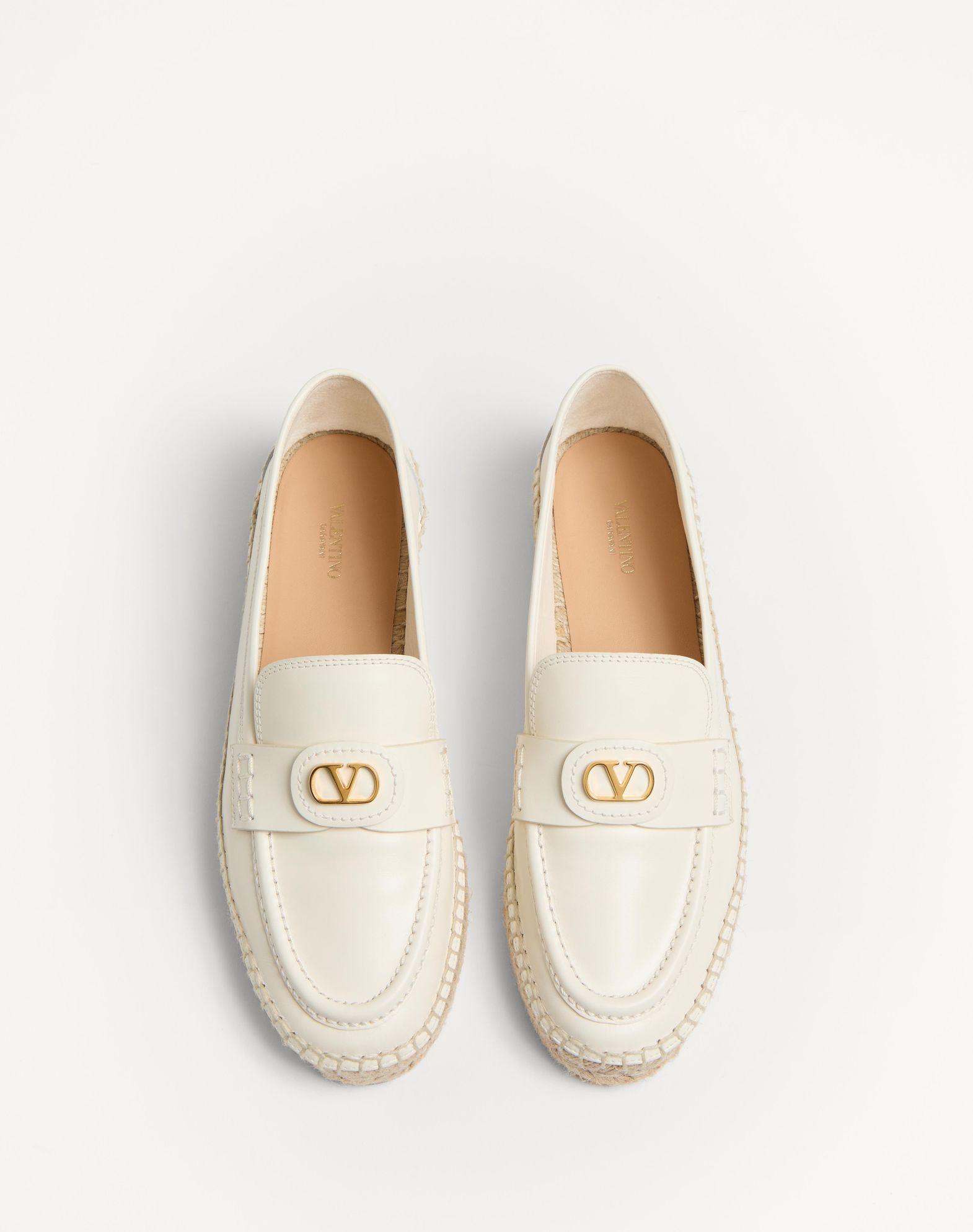 Vlogo Signature Calfskin Loafer 20Mm Product Image