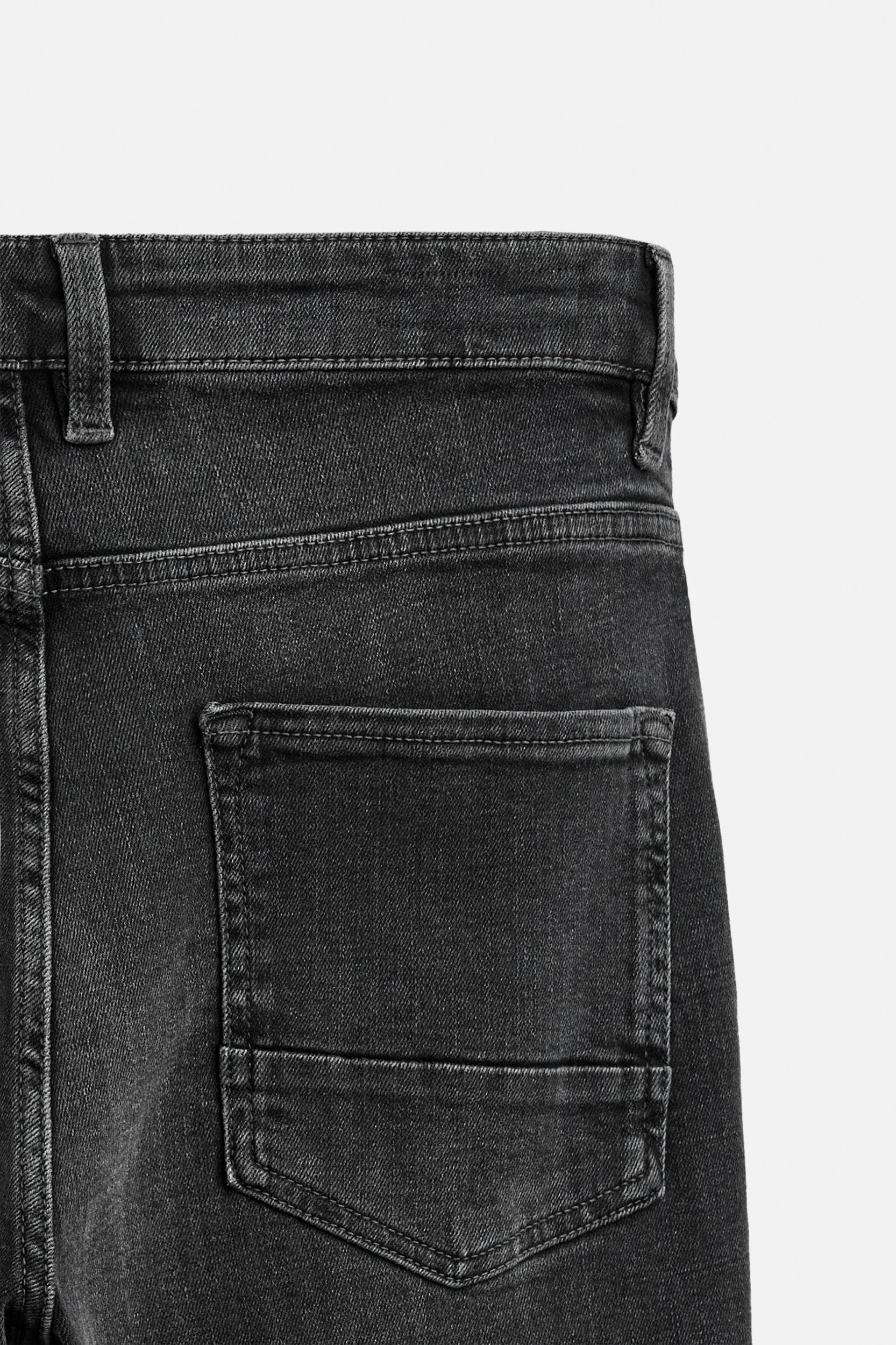 CROPPED FIT SKINNY JEANS Product Image