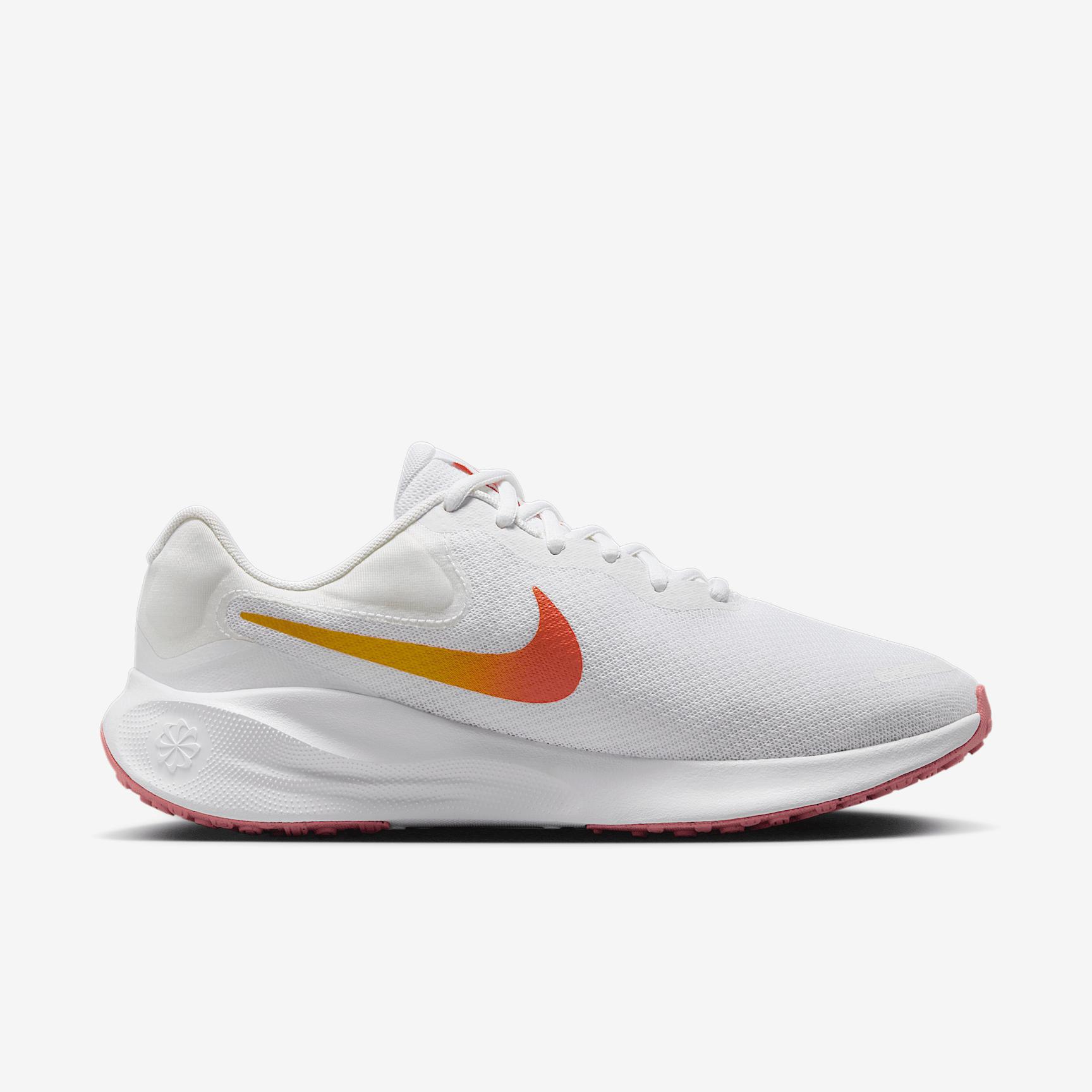 Nike Women's Revolution 7 Road Running Shoes (Extra Wide) Product Image