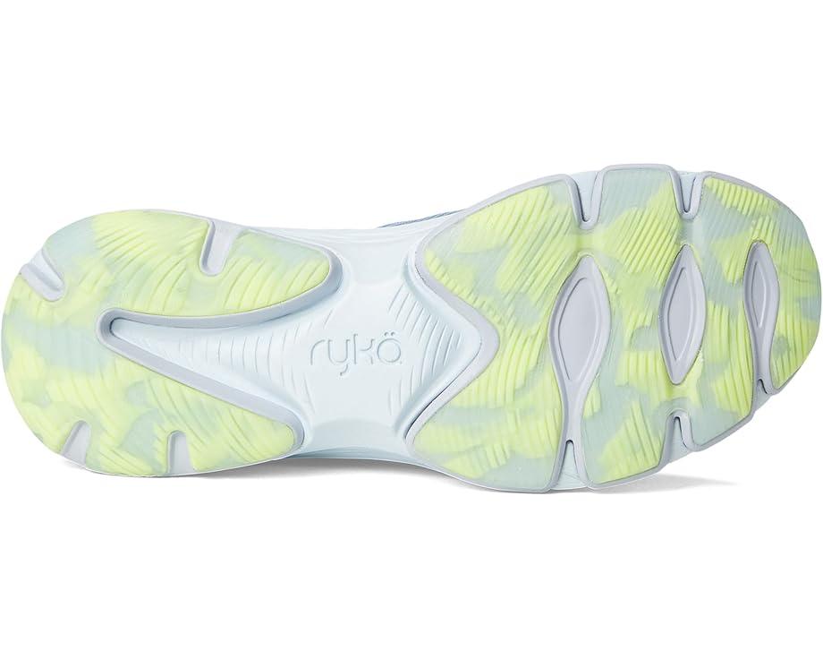 Devotion X Walking Shoe Product Image