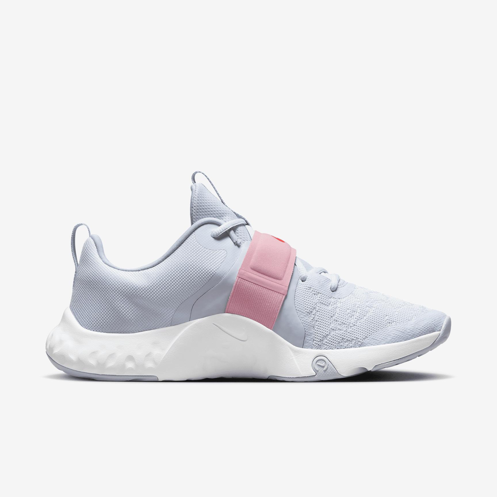 Nike Renew In-Season TR 12 Women's Training Shoes Product Image