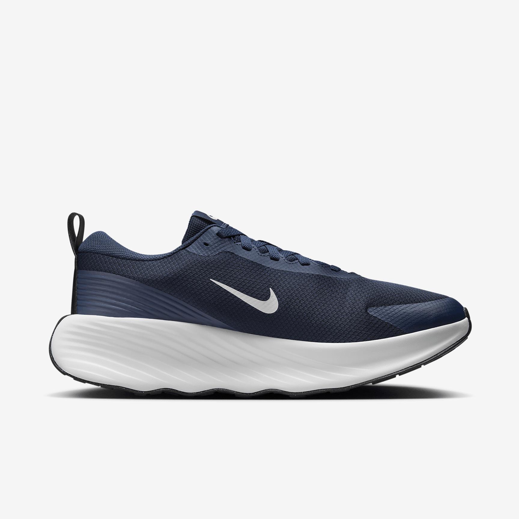 Nike Promina Men's Walking Shoes Product Image