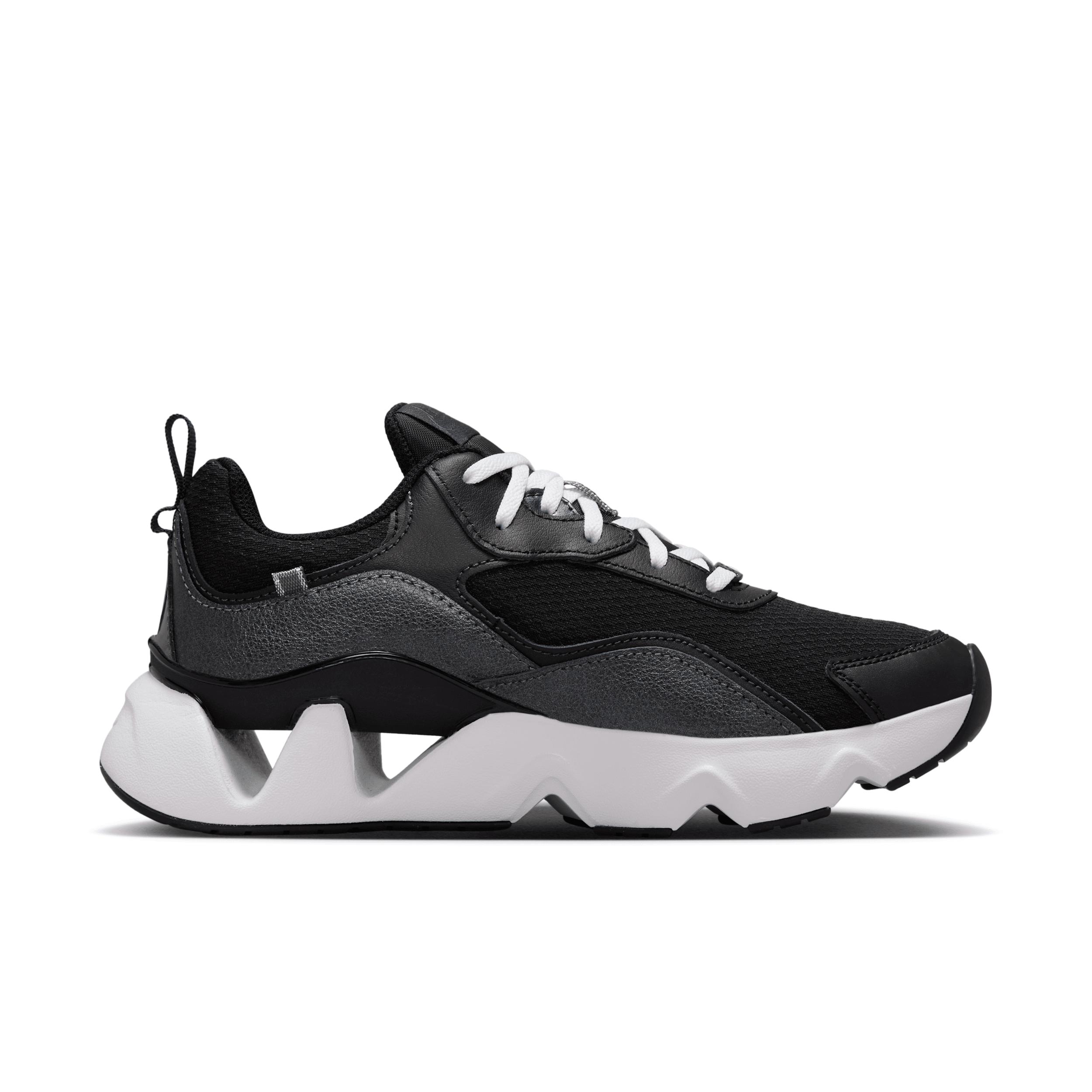Nike Women's Ryz 365 2 Shoes Product Image
