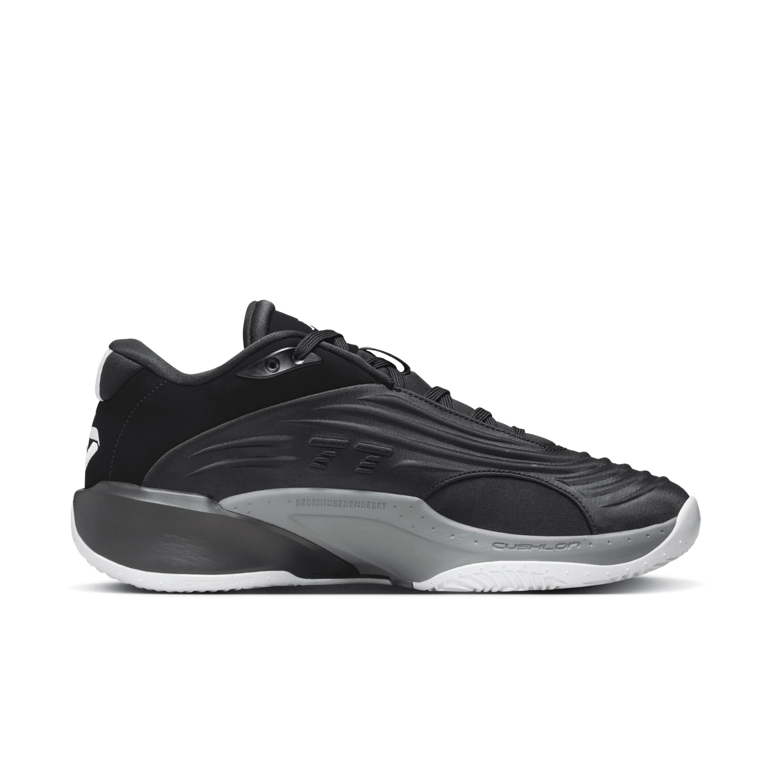 Nike Men's Luka 3 "Speedway" Basketball Shoes Product Image