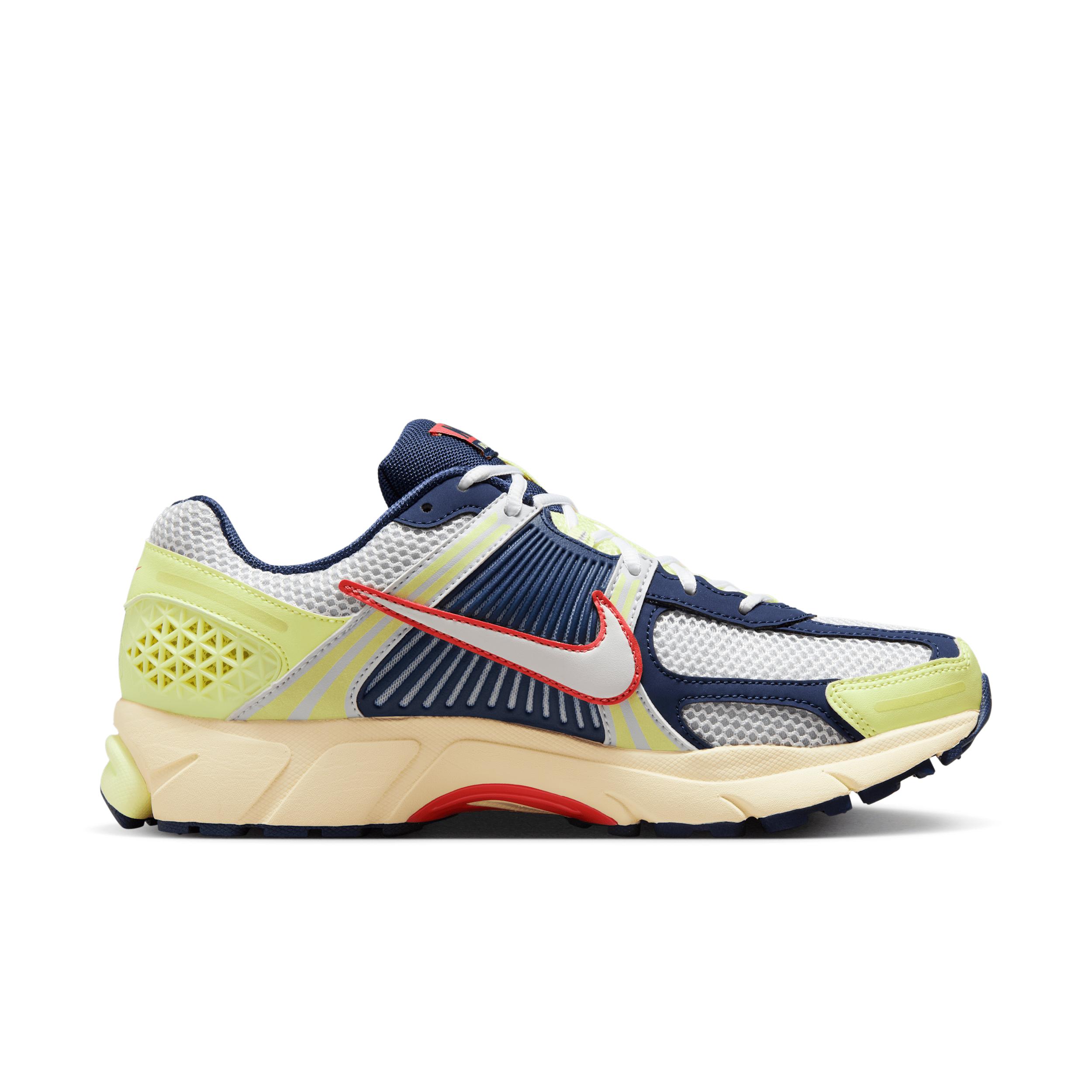 Nike Mens Zoom Vomero 5 Shoes | IB4004-701 Product Image