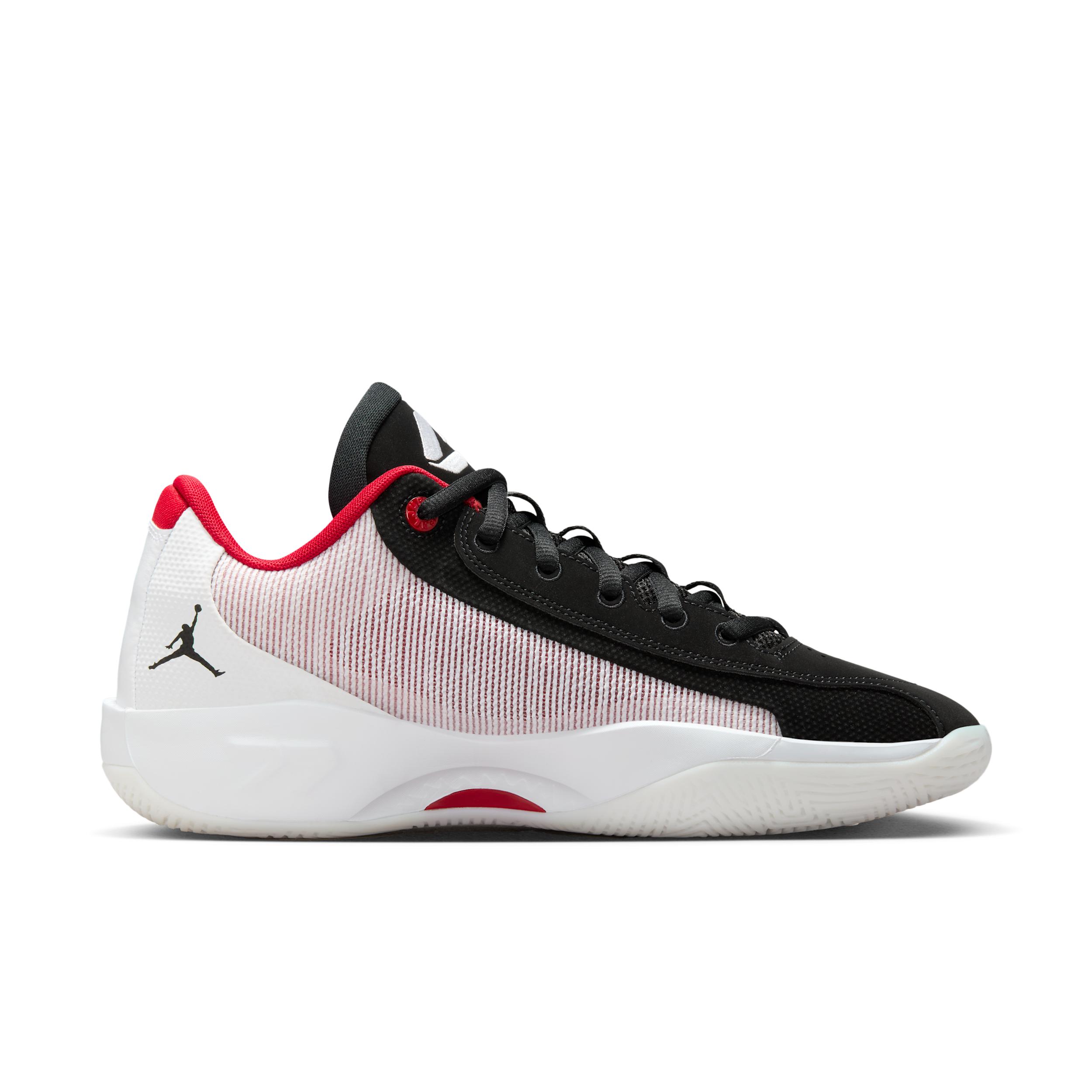 Nike Men's Luka .77 "Bloodline" Basketball Shoes Product Image