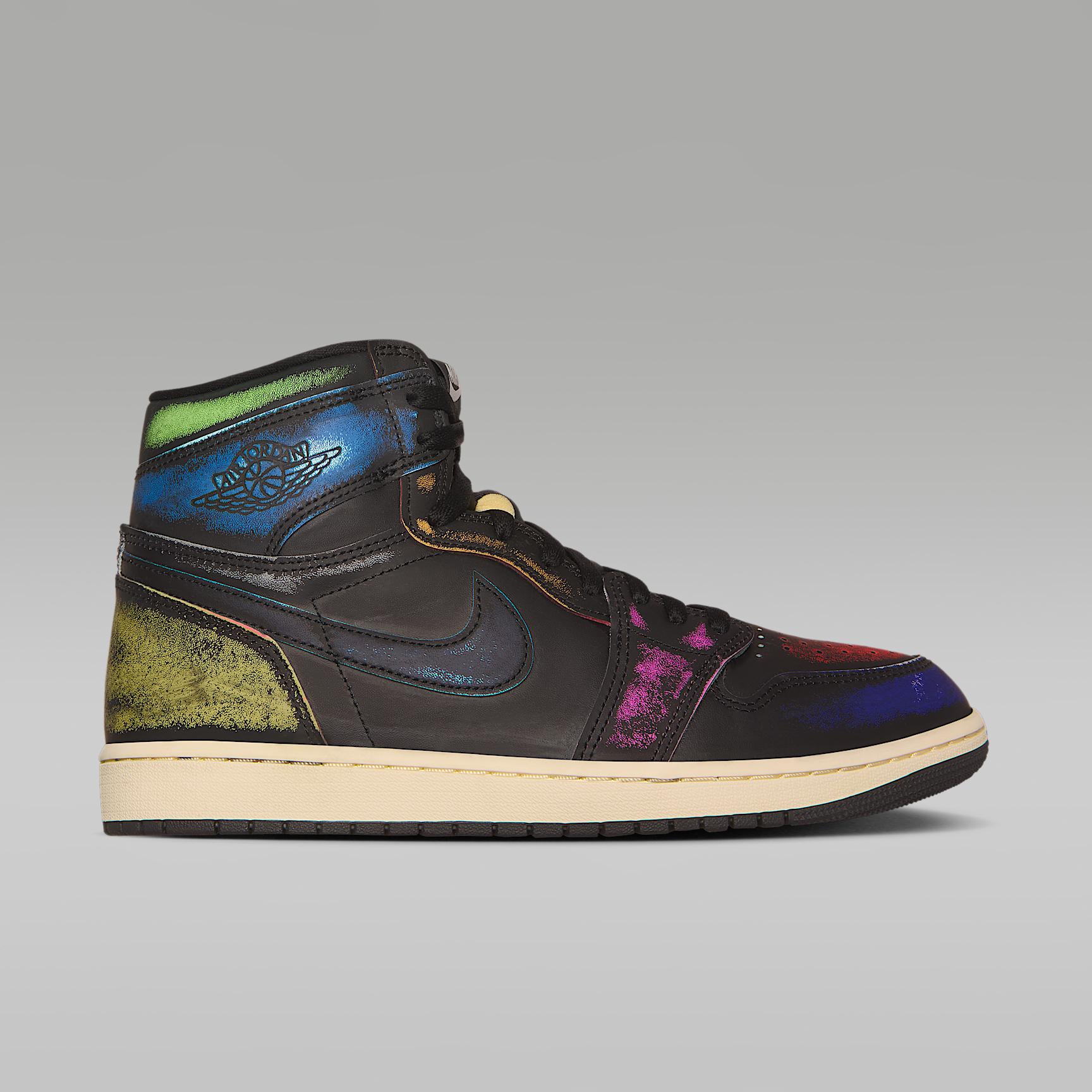 Air Jordan 1 Retro High OG Men's Shoes Product Image