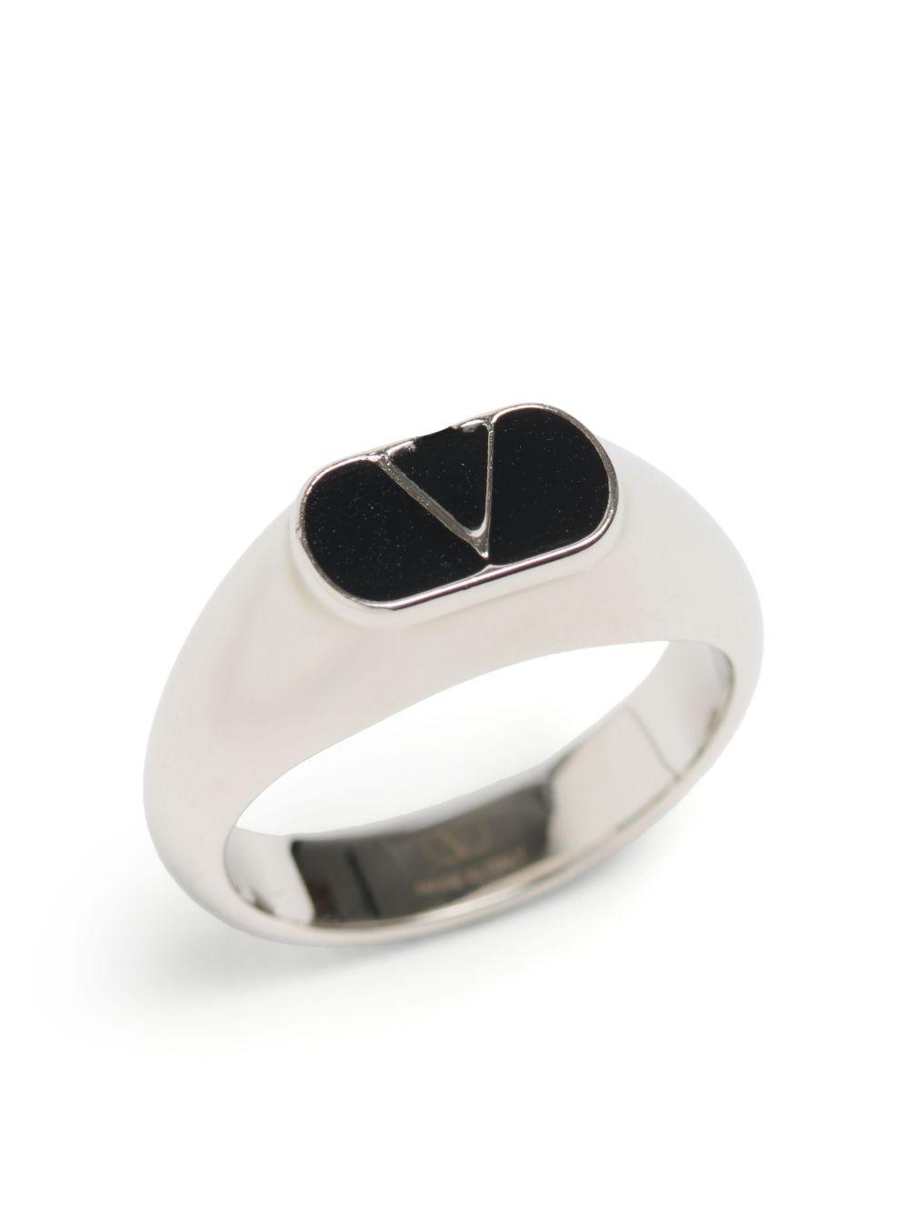 VLogo Signature ring Product Image