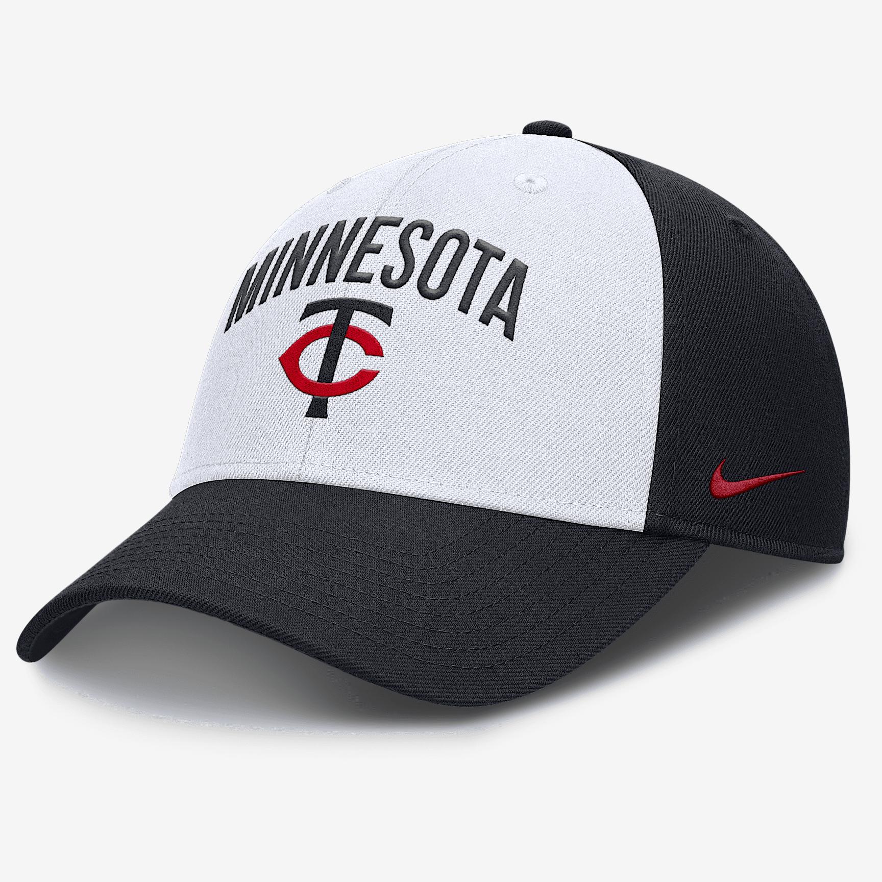 Men's Nike White/Navy Minnesota Twins Club Performance Adjustable Hat,  Product Image
