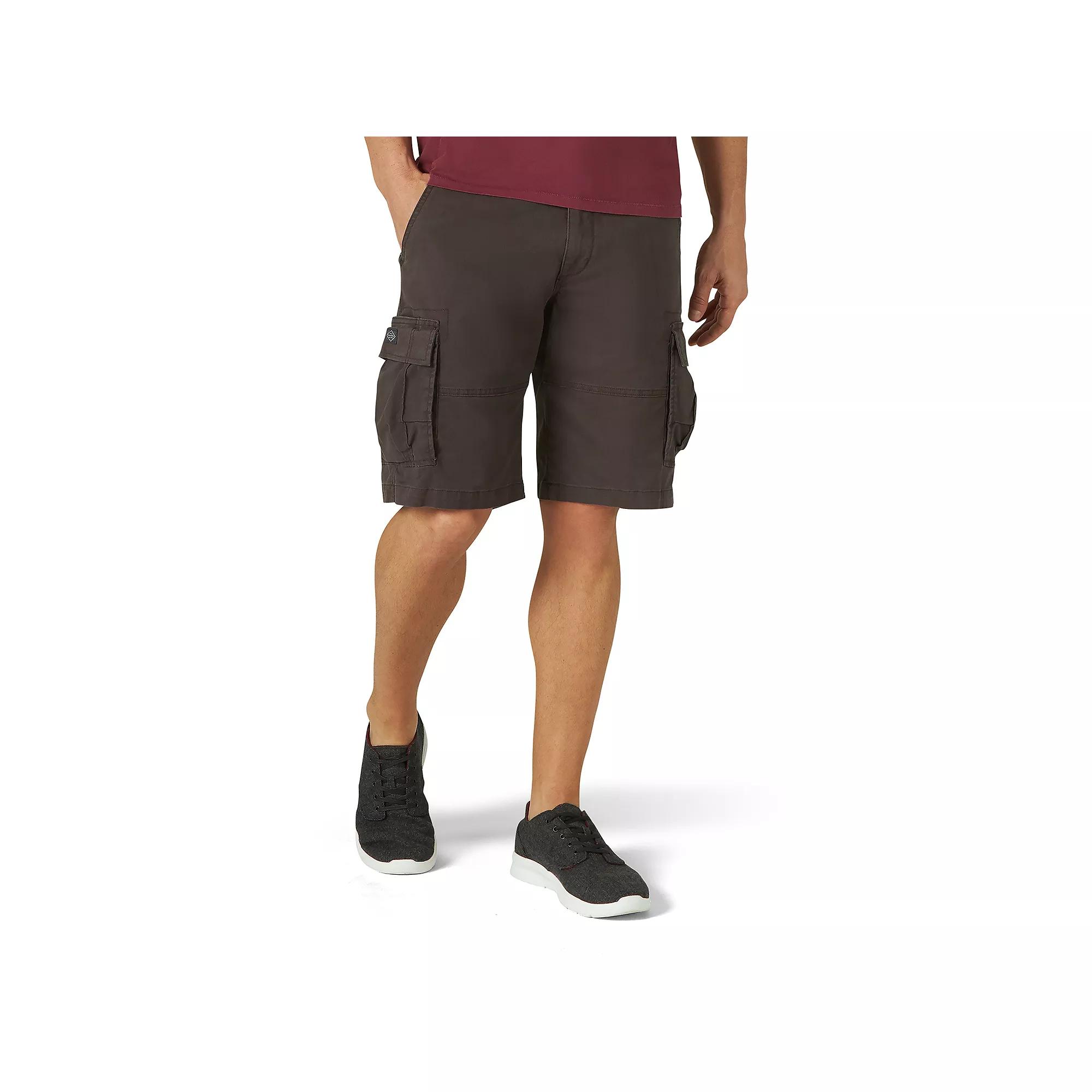 Men's Lee® 11" Extreme Motion Carolina Cargo Shorts, Size: 33, Mortar Gray Product Image