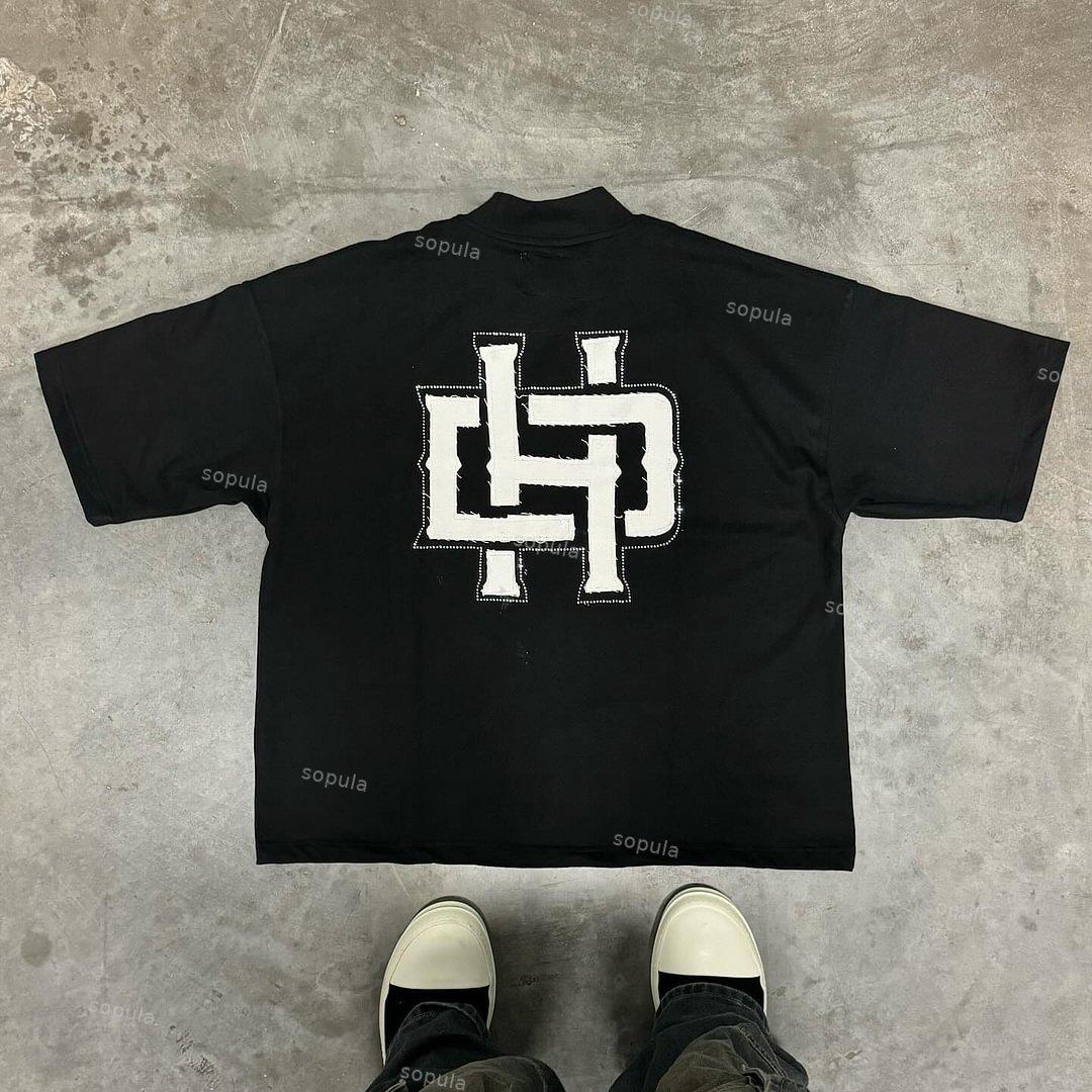 Vintage Dlxe Bat Graphic Casual Street T-Shirt Product Image