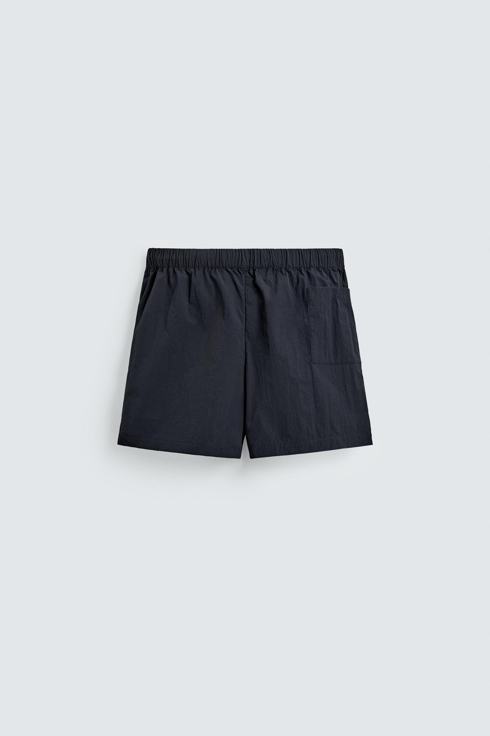 TECHNICAL SHORT SHORTS Product Image