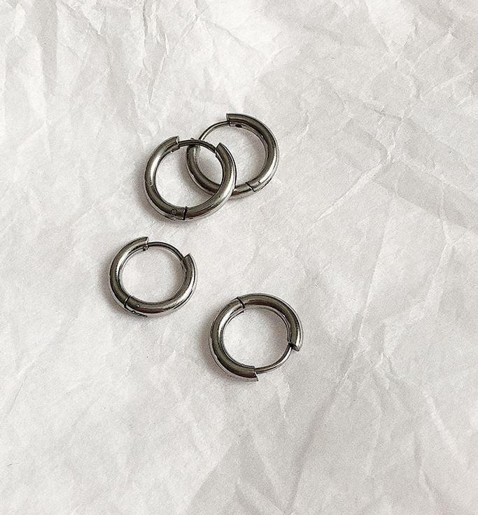 HOOP RING EARRING Product Image