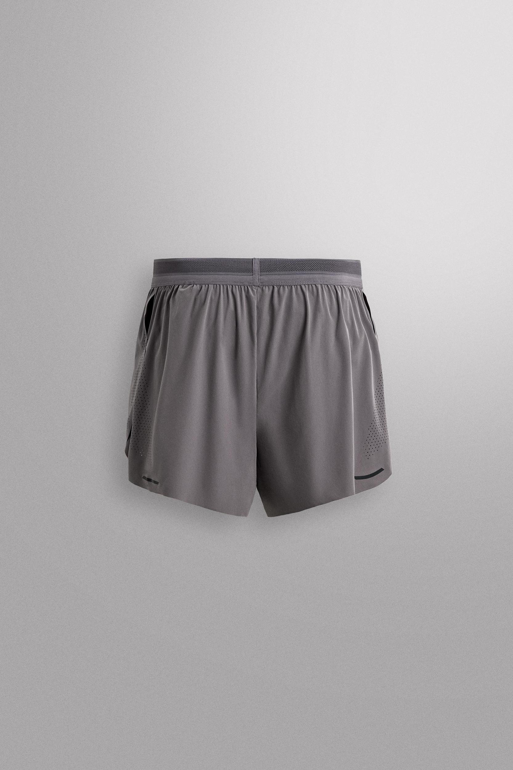 RUNNING SHORTS Product Image