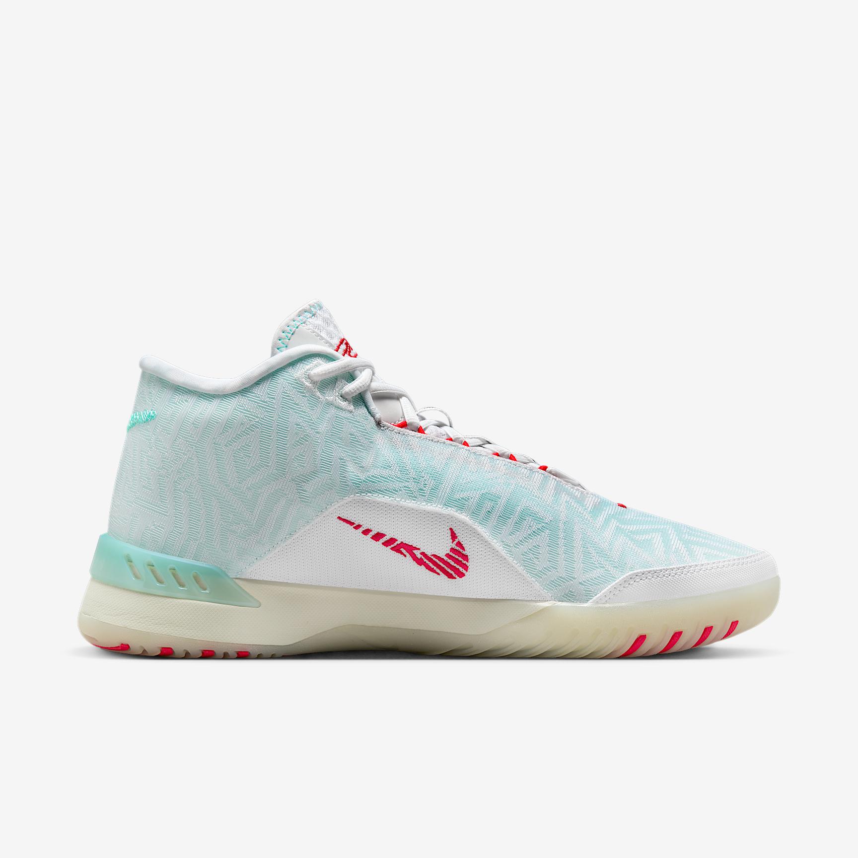 Nike Men's LeBron NXXT Genisus Basketball Shoes Product Image