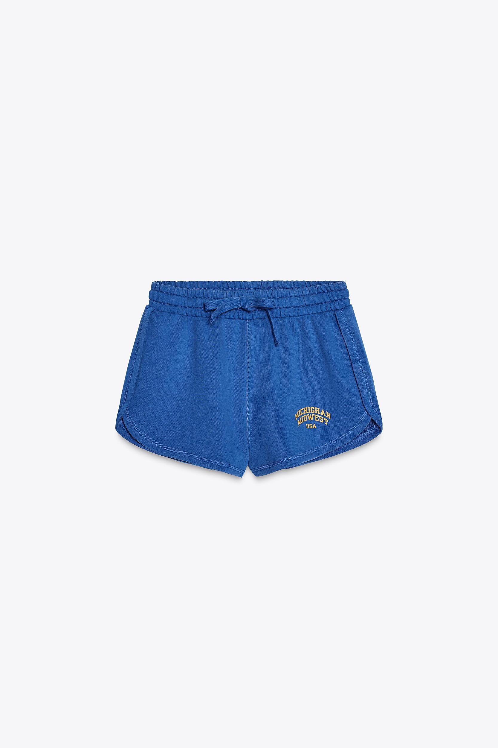 WASHED EFFECT TEXT SHORTS Product Image