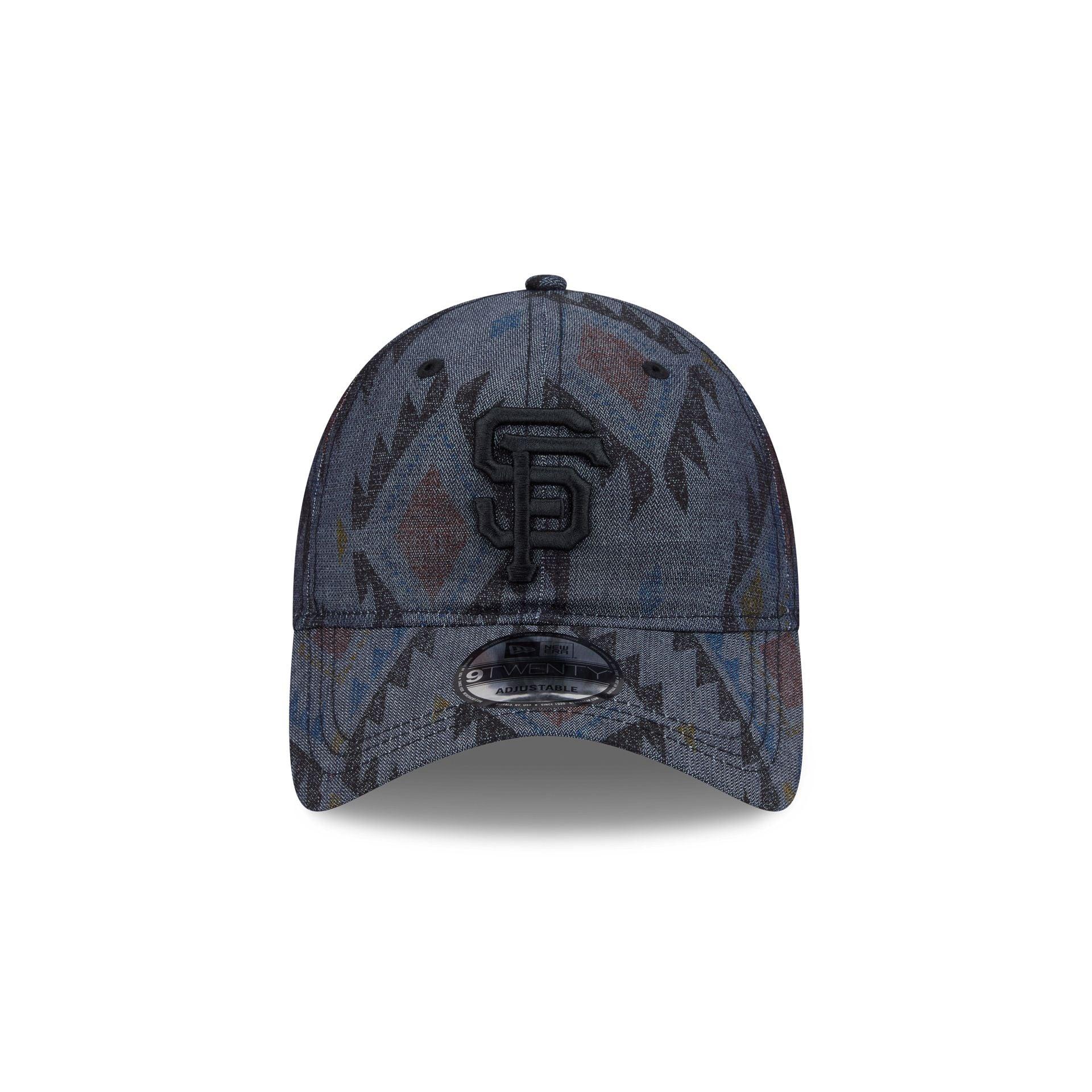 Buffalo Bills Team Classic 39THIRTY Stretch Fit Hat Male Product Image