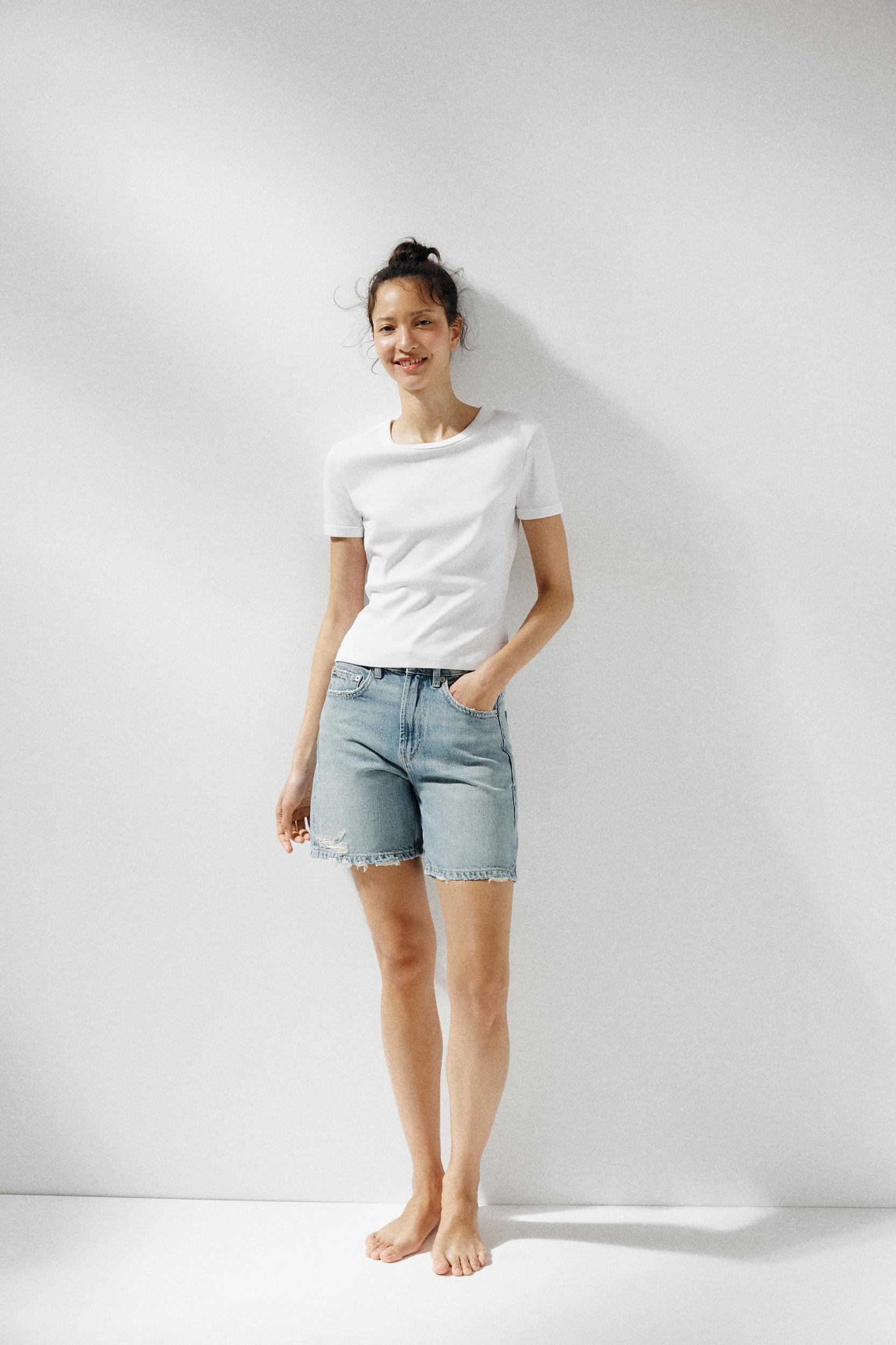 MID-RISE TRF DENIM SHORTS Product Image