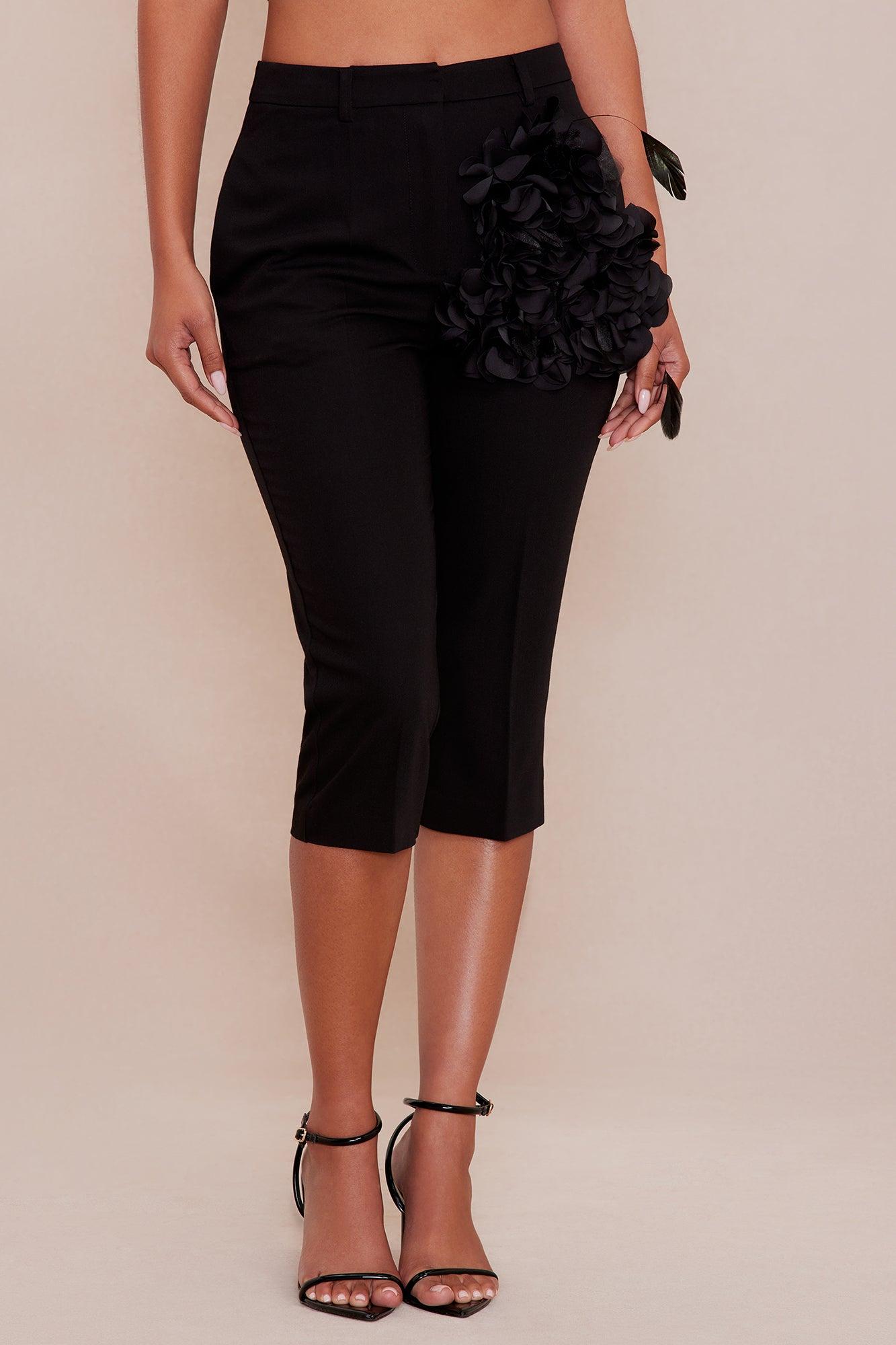 Elise Floral Applique Capri Pant - Black Product Image