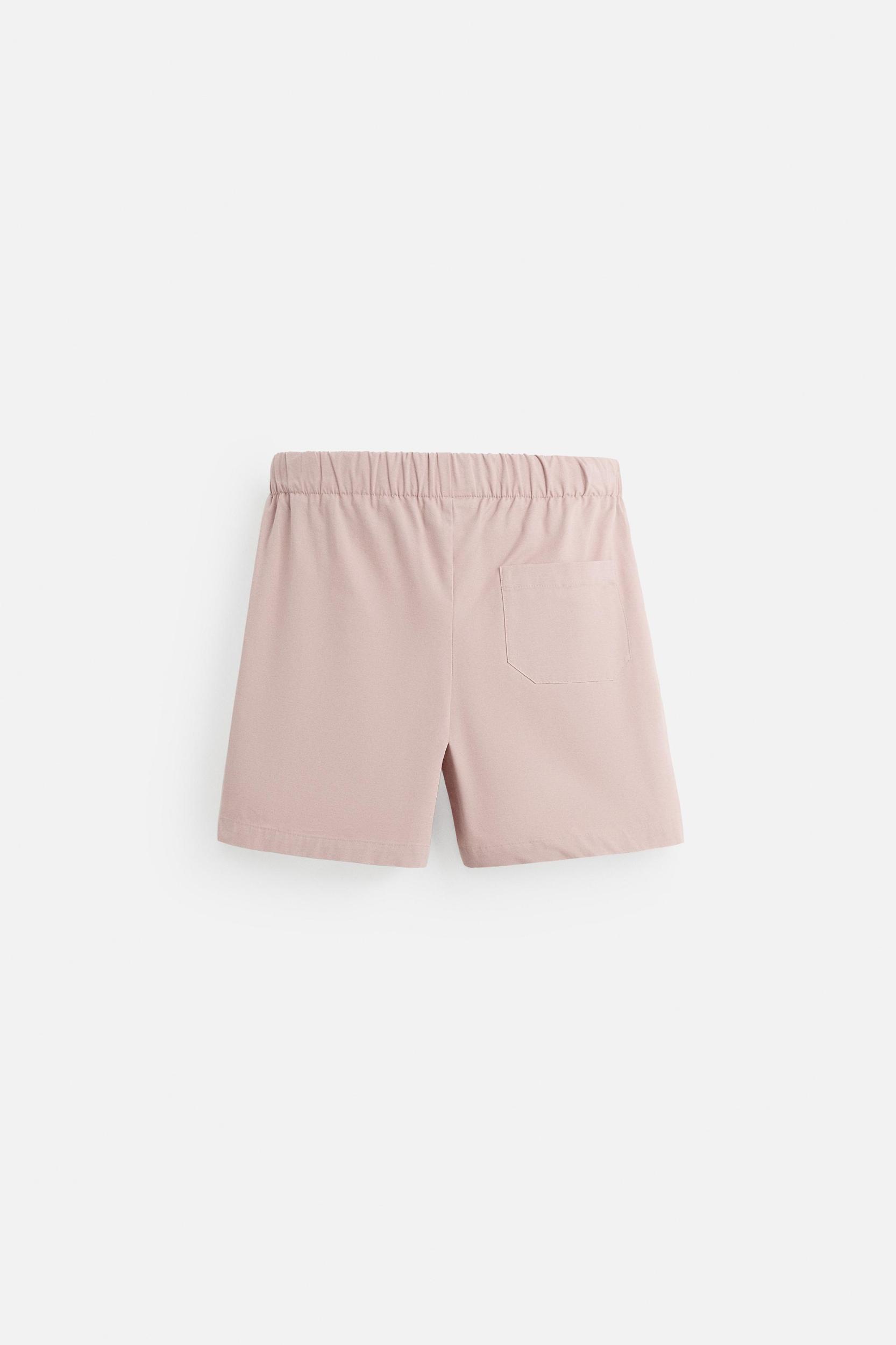 RELAXED FIT SHORTS Product Image