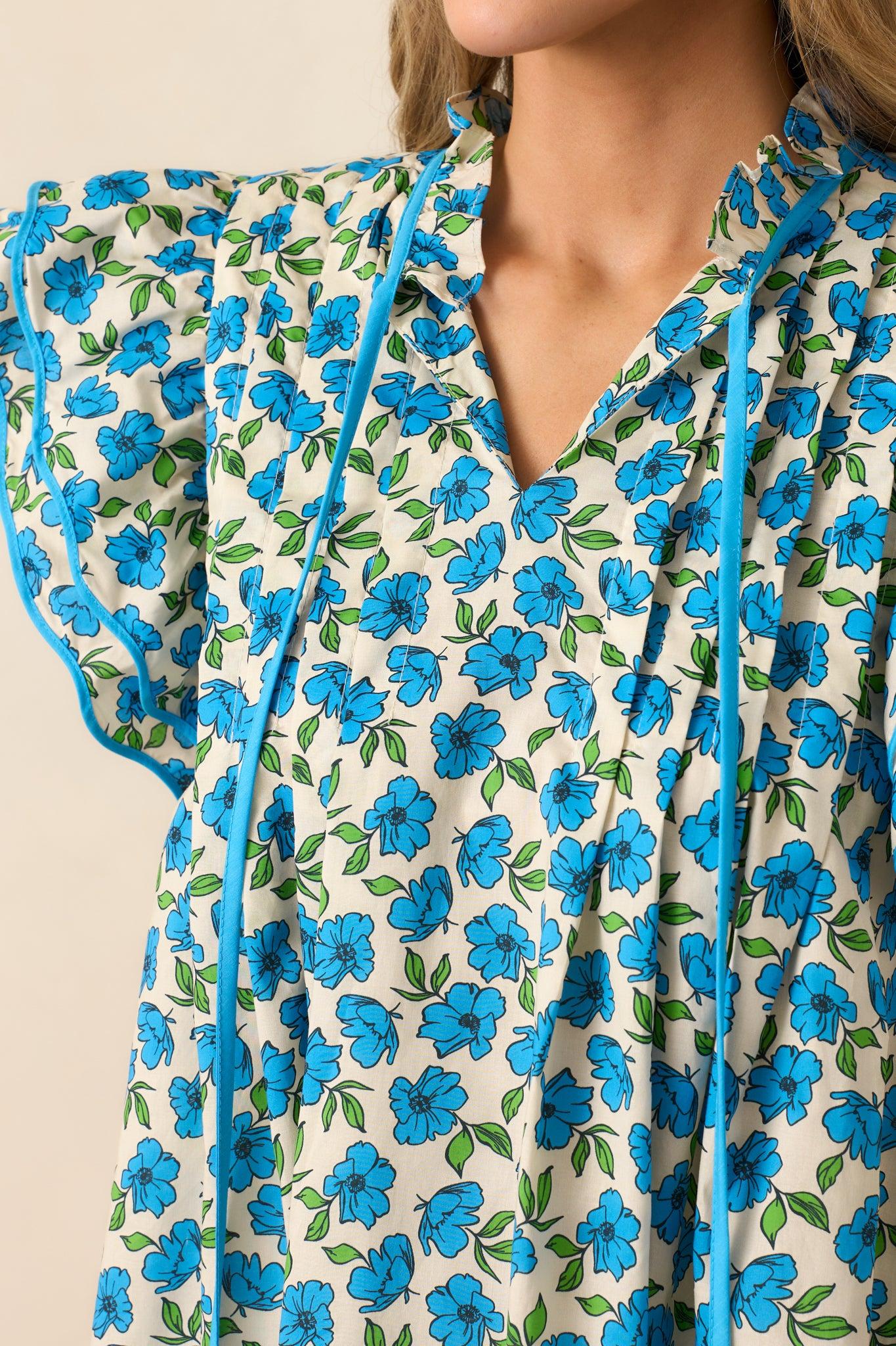 Window Shopping Blue Floral Cotton Flutter Sleeve Top Product Image