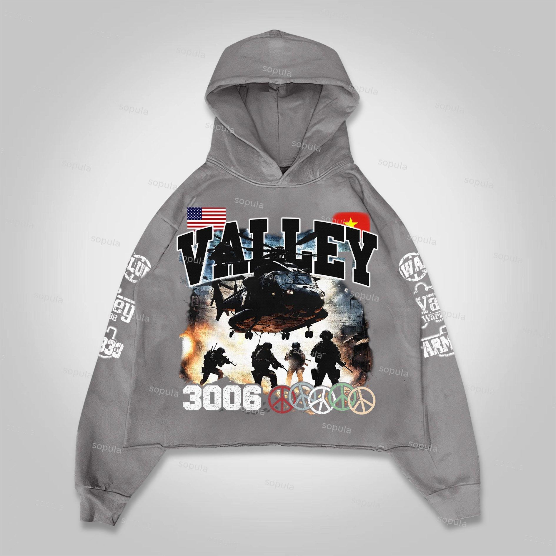 Sopula Men's Warzone Graphic Cropped Hoodie Product Image
