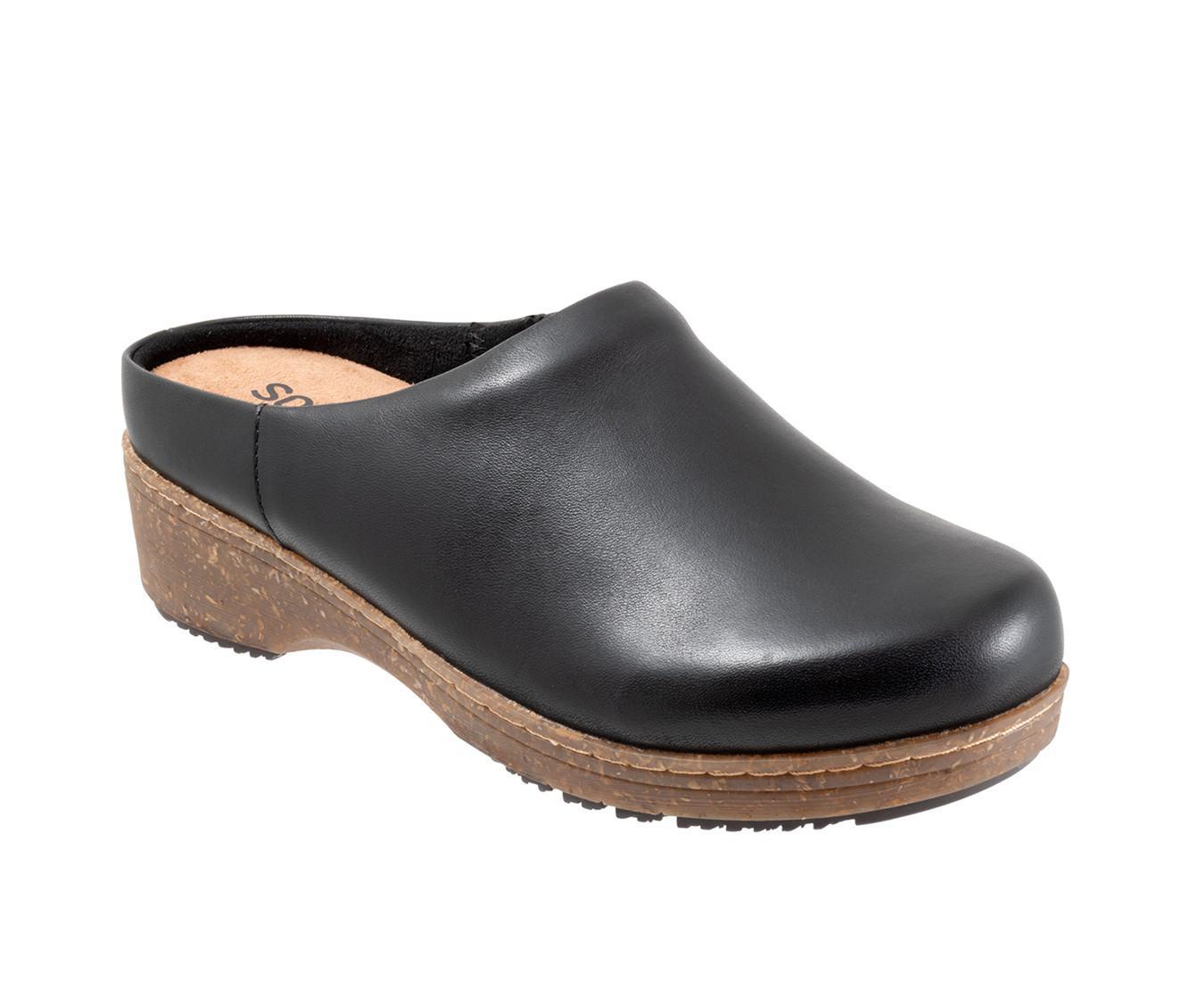 Women's Softwalk Arvada Clogs Product Image