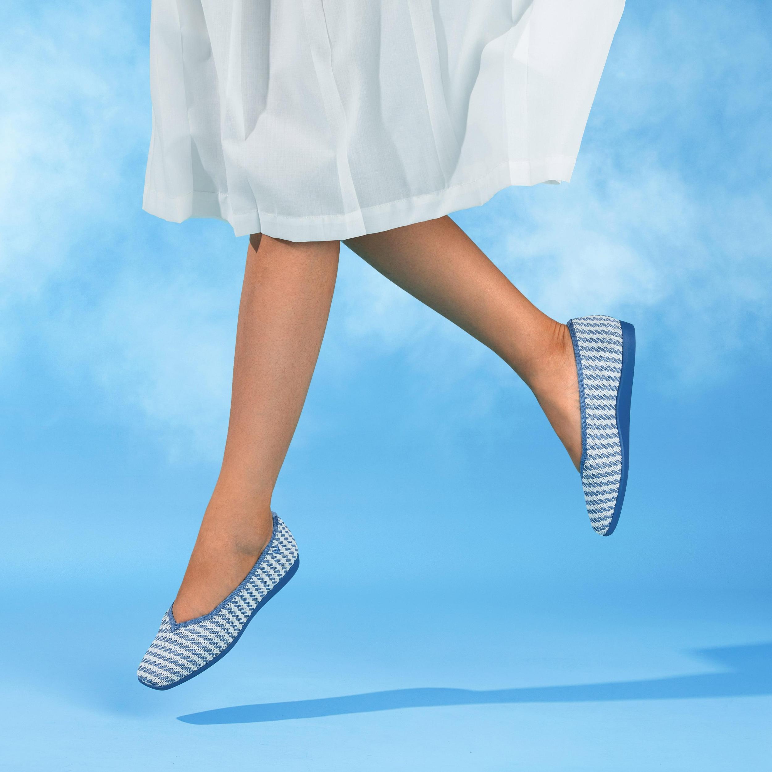 Lightweight Square-Toe V-Cut Flats (Margot Walker) Product Image