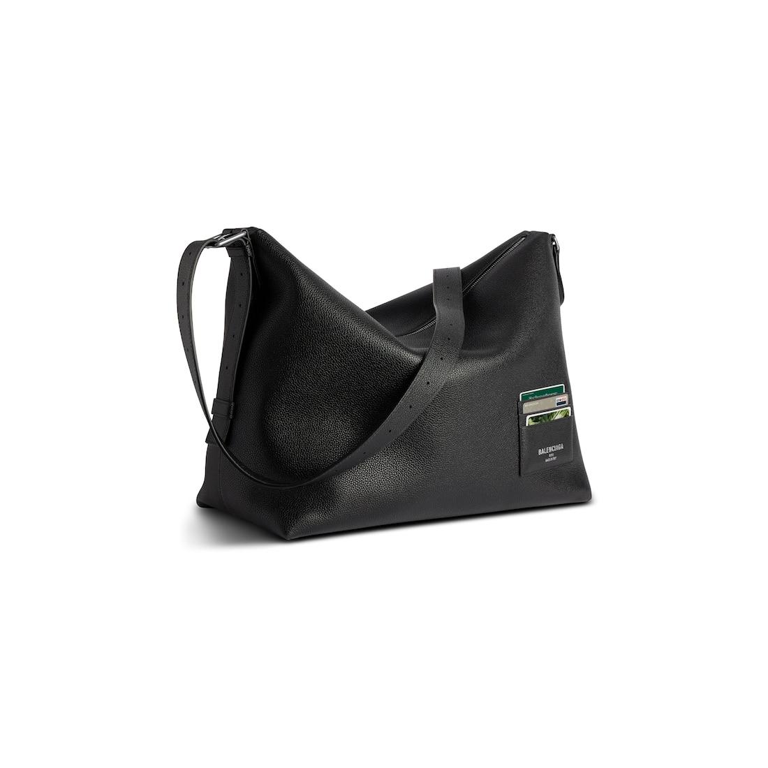 Men's Credit Messenger Bag Large in Black Product Image