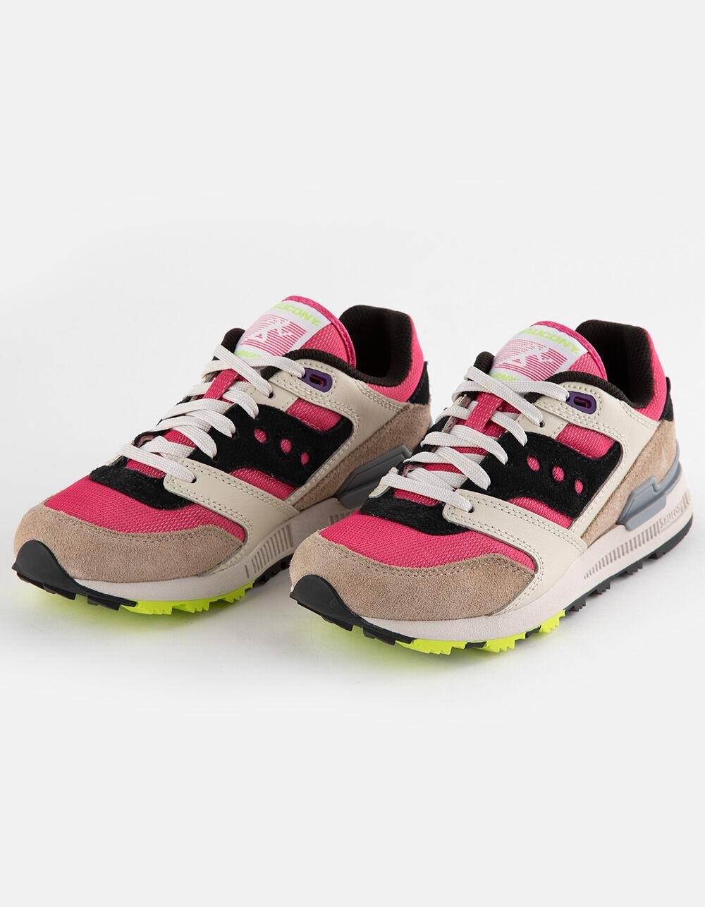 SAUCONY Courageous Womens Shoes - PINK COMBO Product Image