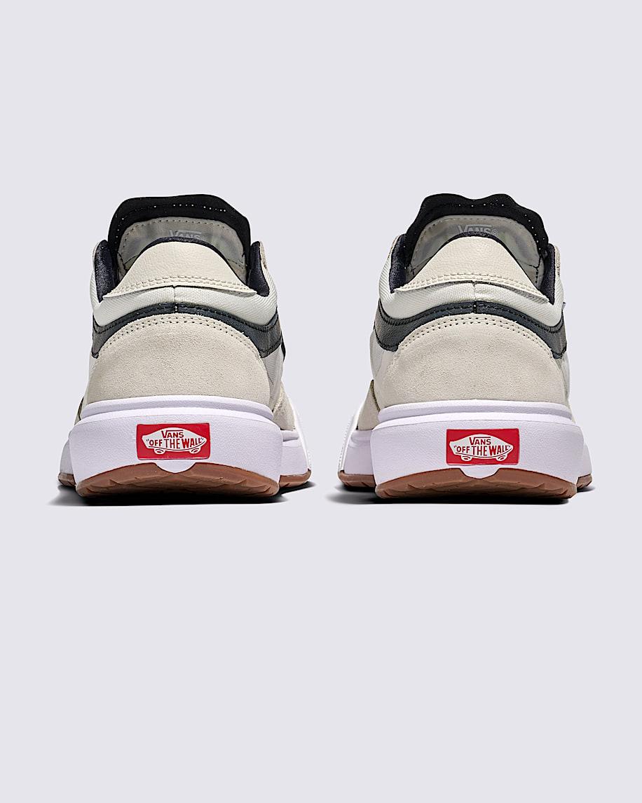 UltraRange 2.0 Shoe in Off White / Black| Vans US Product Image