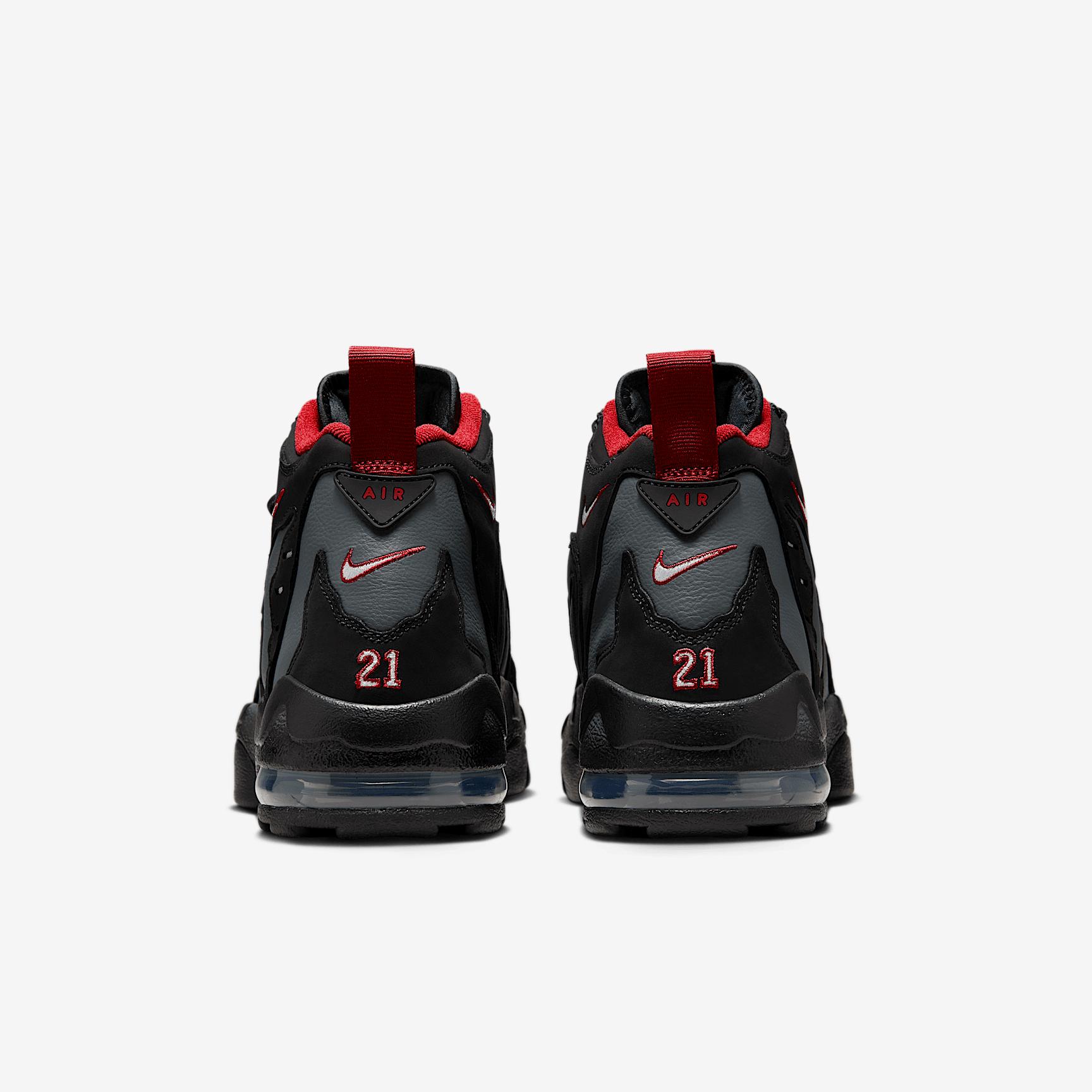 Nike Air DT Max '96 Men's Shoes Product Image